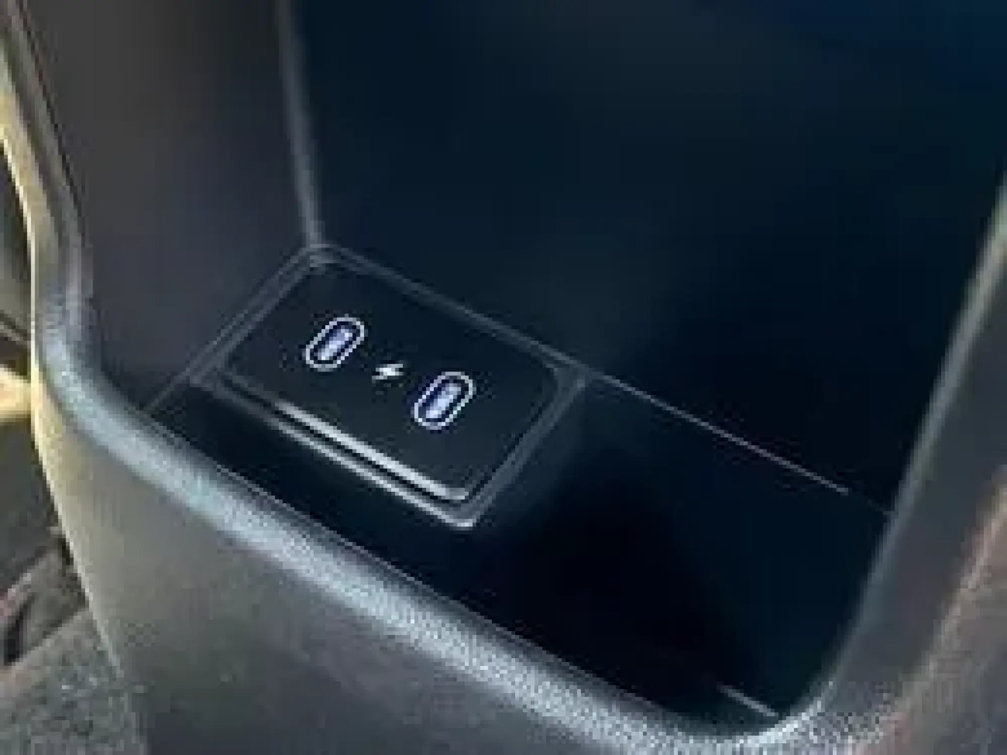 Hyundai KONA Image 27