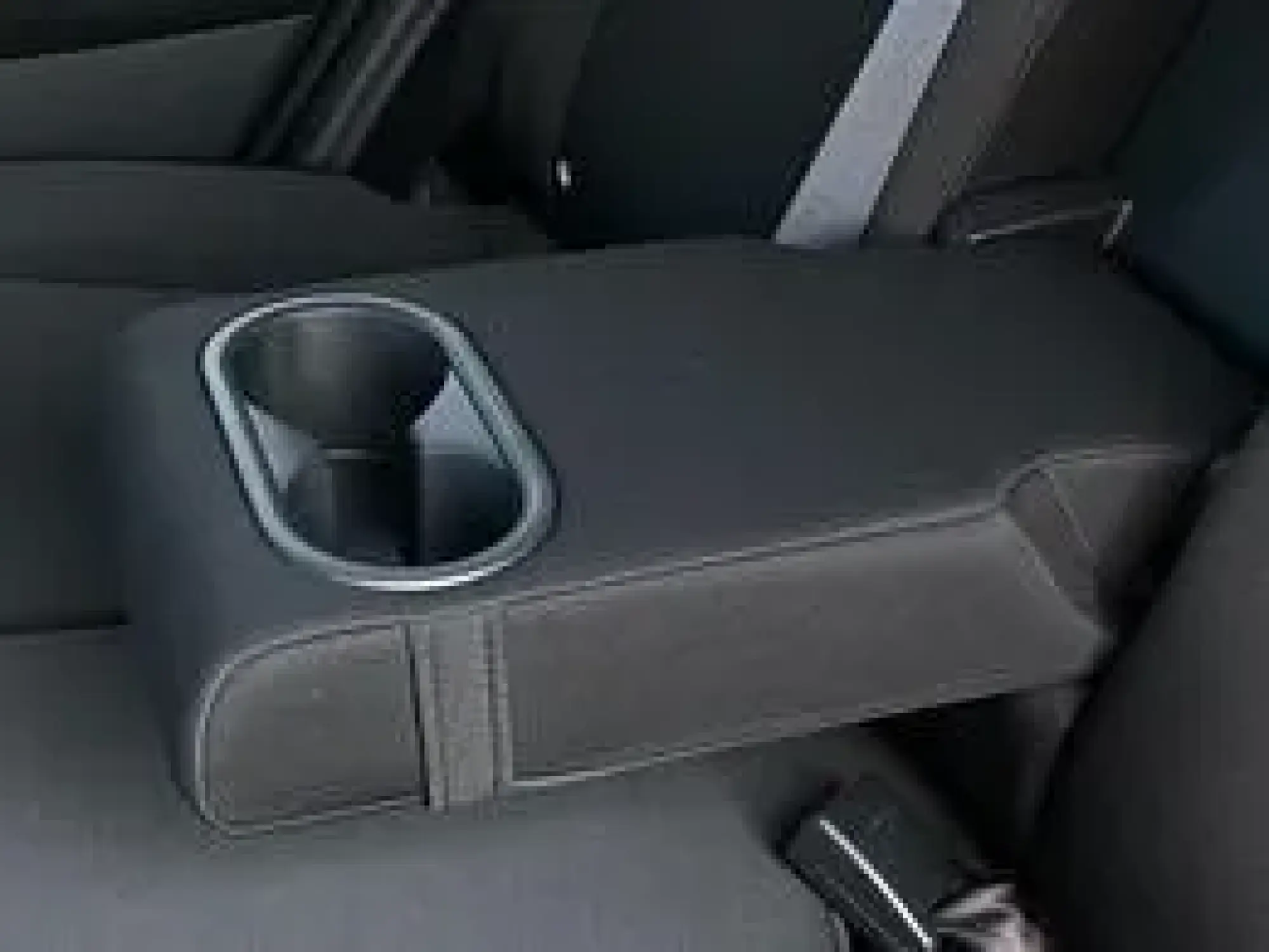Hyundai KONA Image 28
