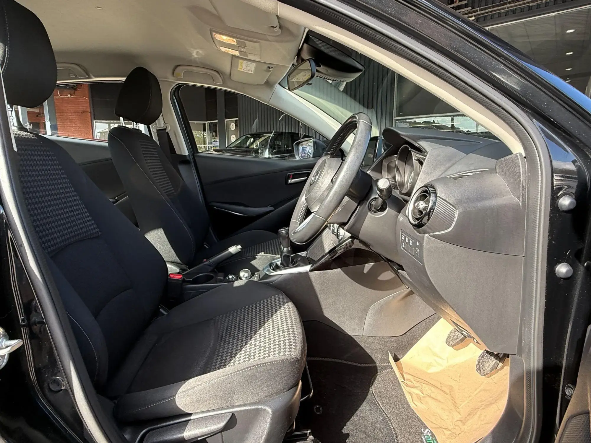 Mazda2 Image 13