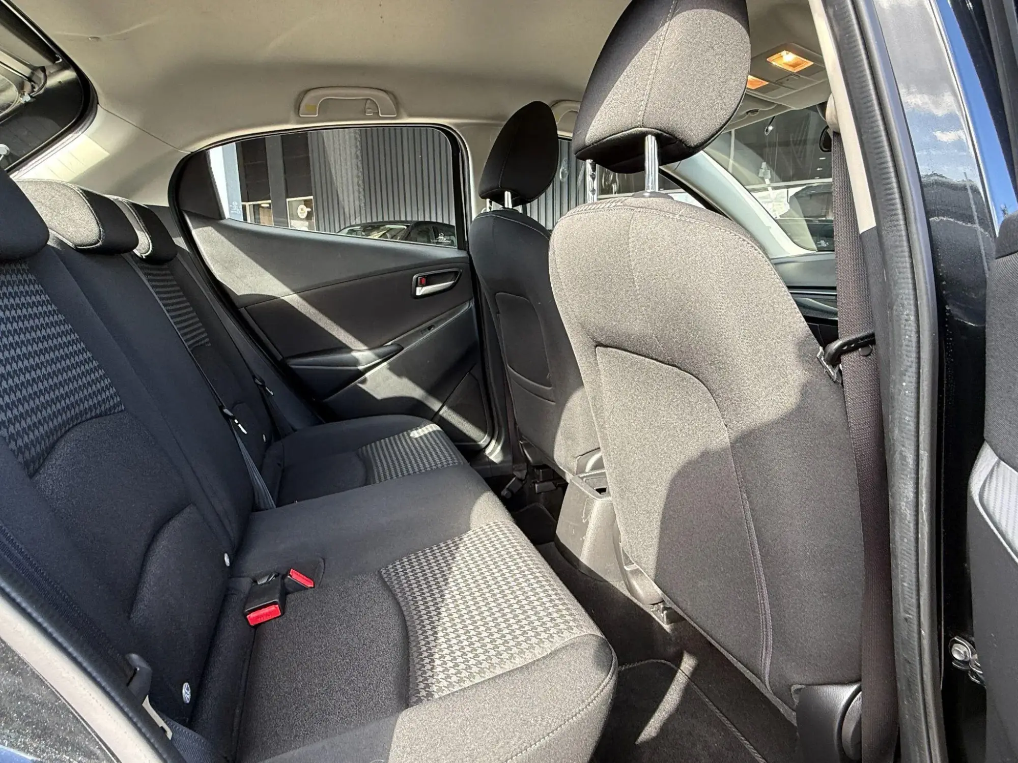 Mazda2 Image 16