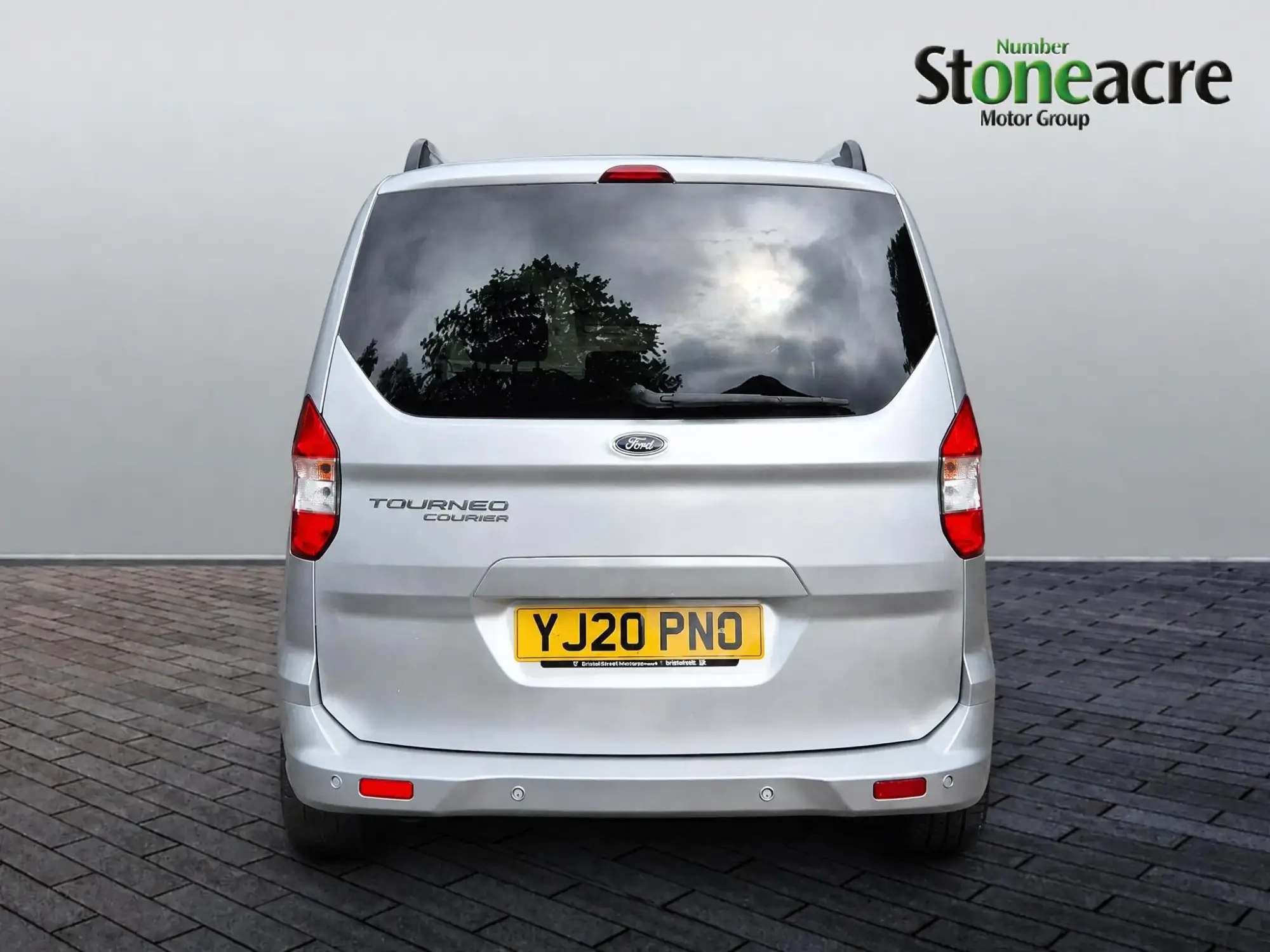 Ford Tourneo Courier Image 4 Ford Tourneo Courier Image 4