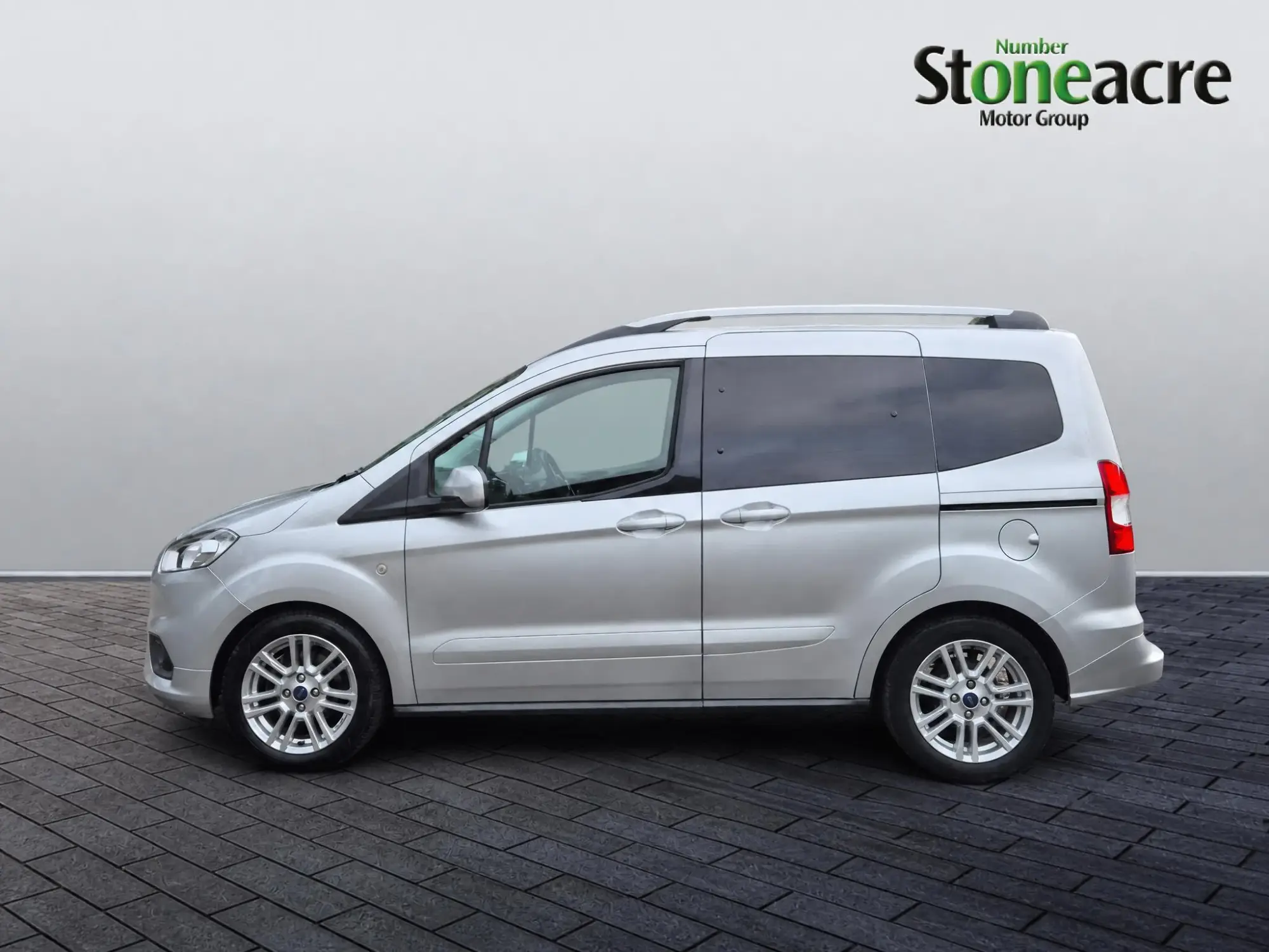 Ford Tourneo Courier Image 6 Ford Tourneo Courier Image 6