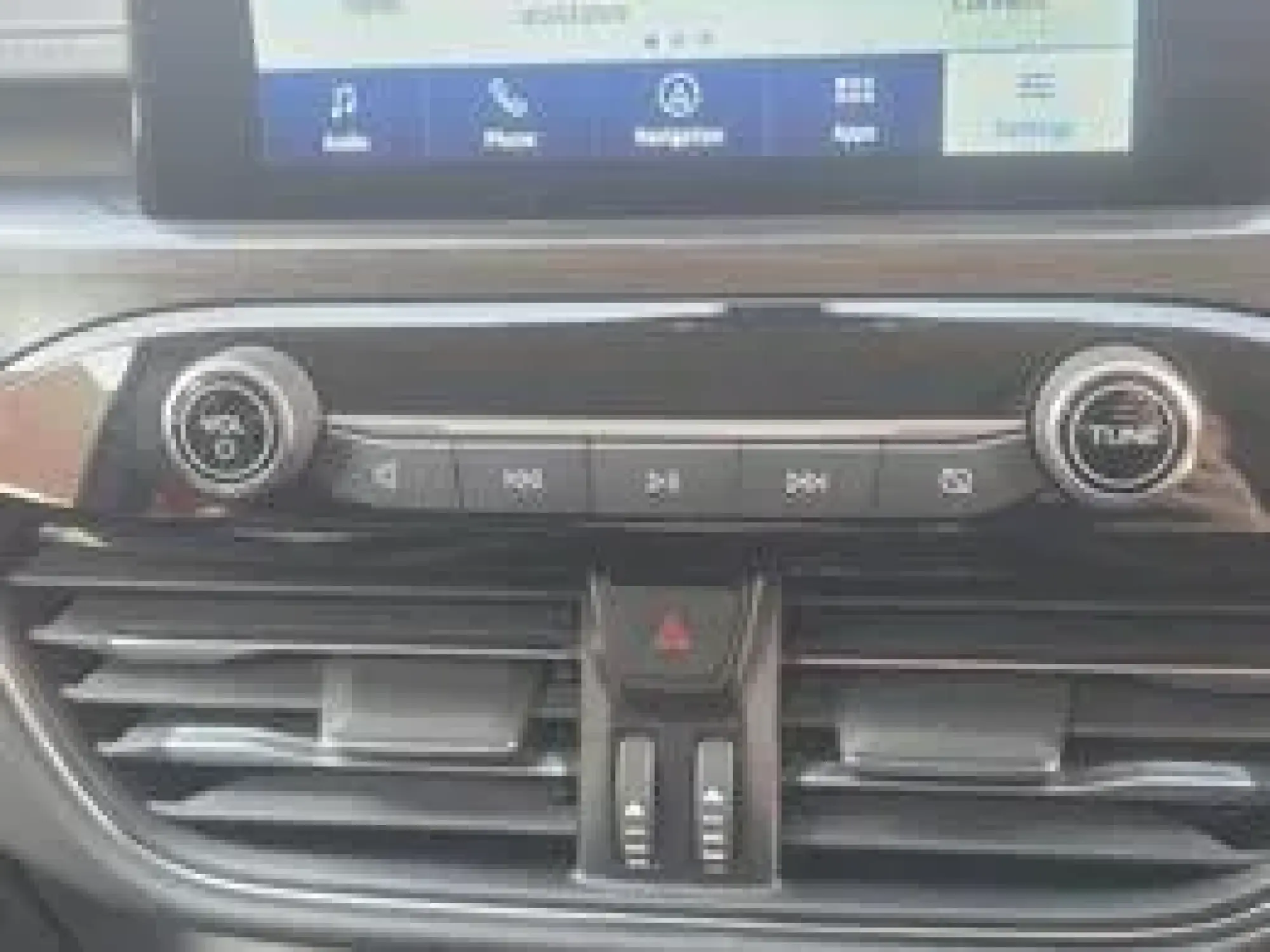 Ford Kuga Hybrid Image 39 Ford Kuga Hybrid Image 39