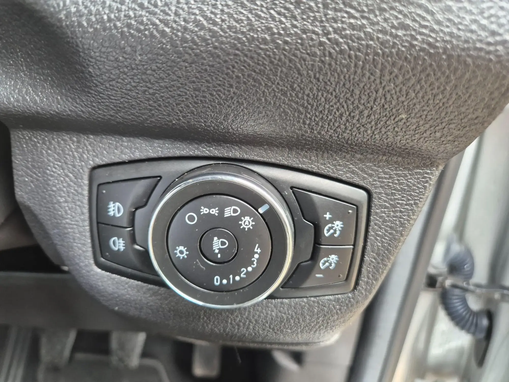 Ford Tourneo Courier Image 19 Ford Tourneo Courier Image 19