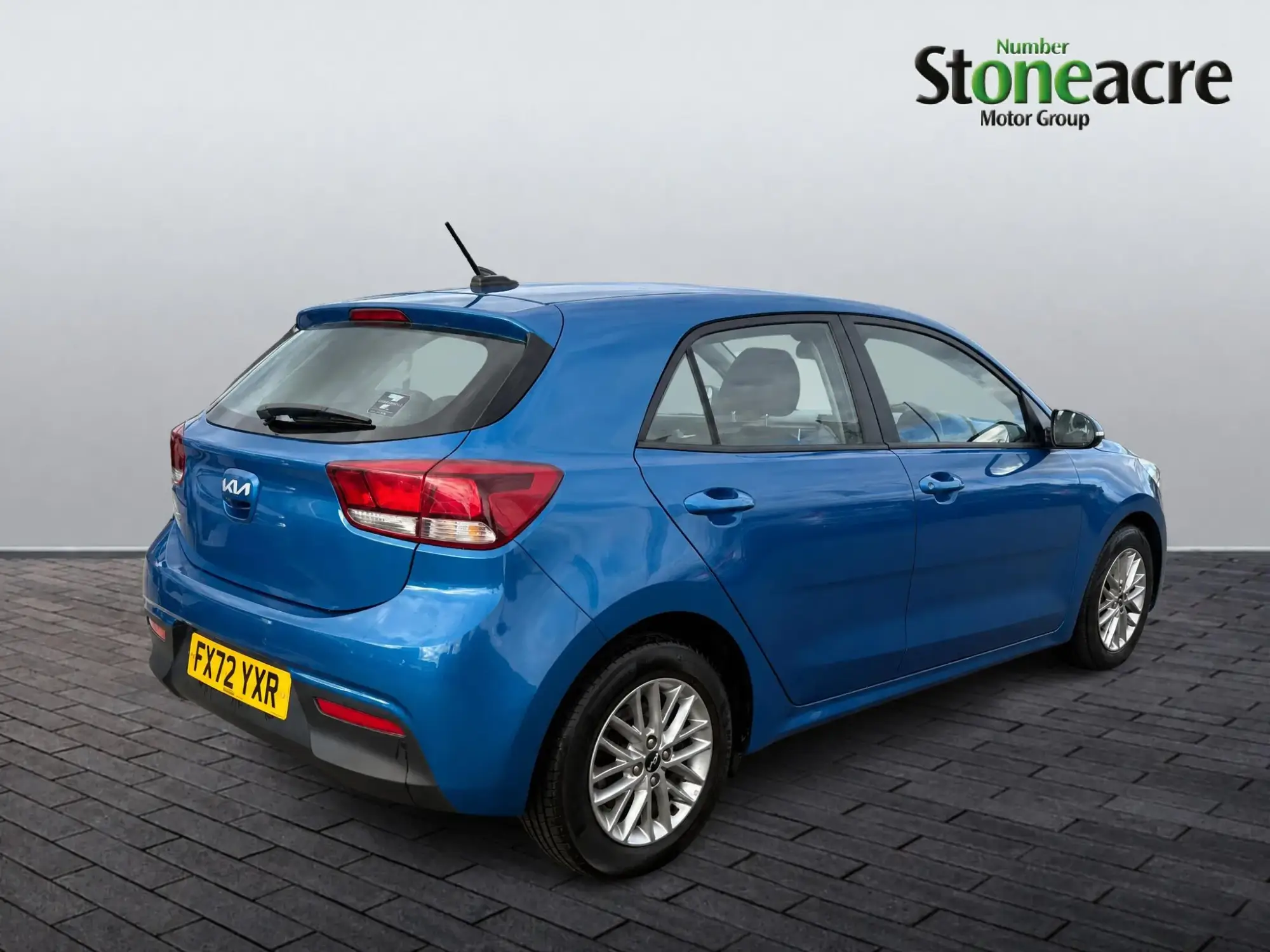 Kia Rio Image 8