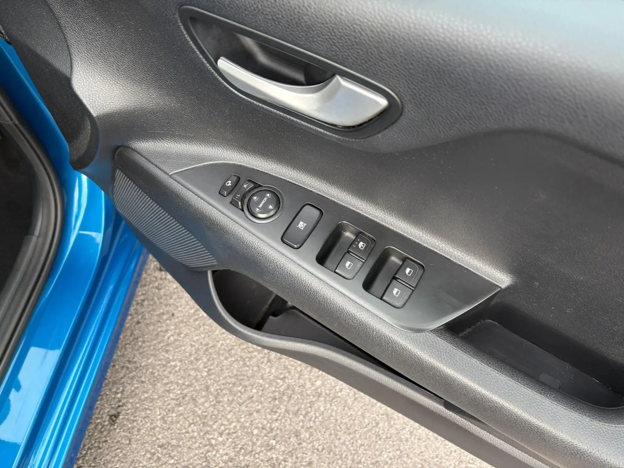 Kia Rio Image 17
