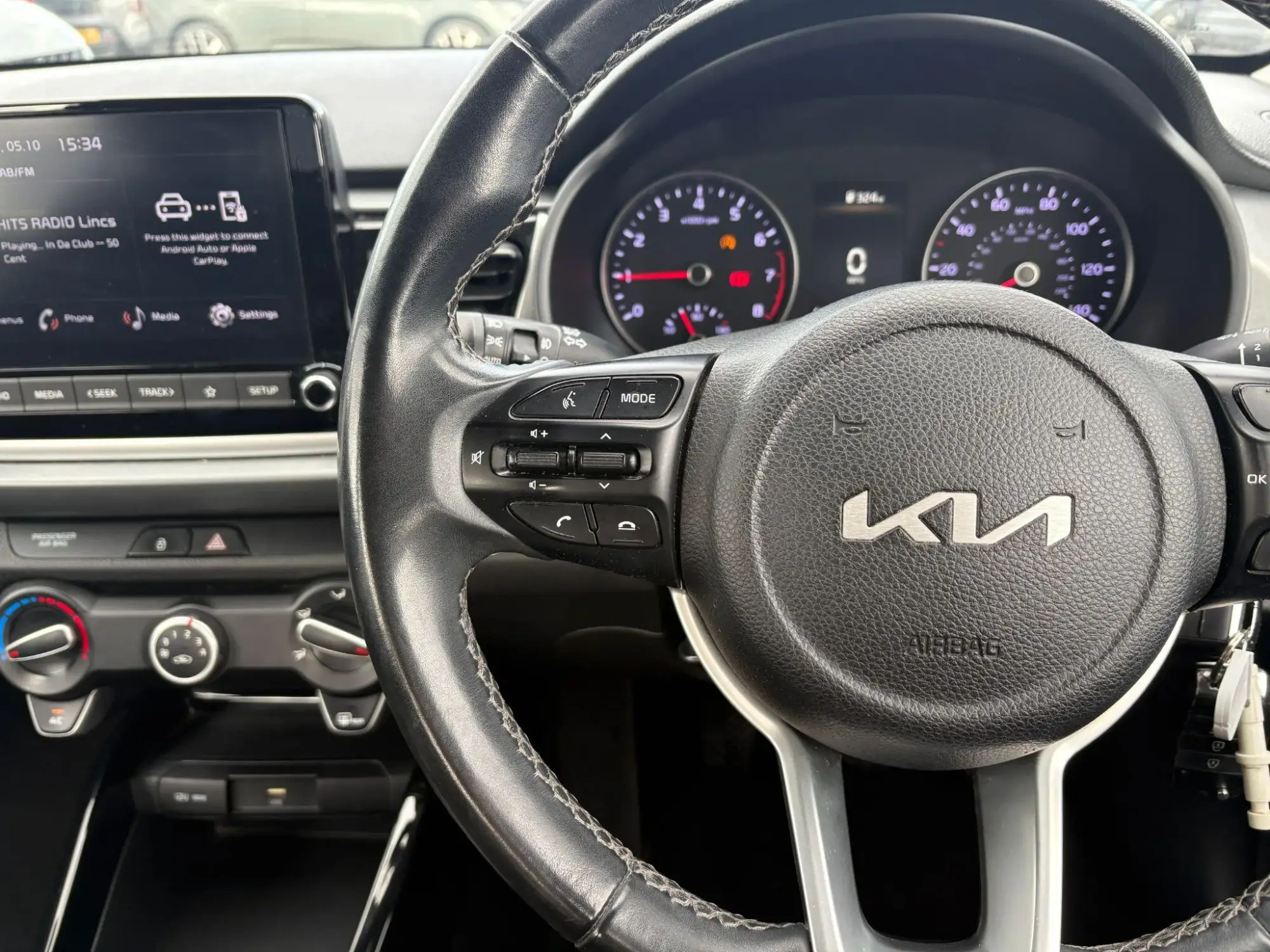 Kia Rio Image 26