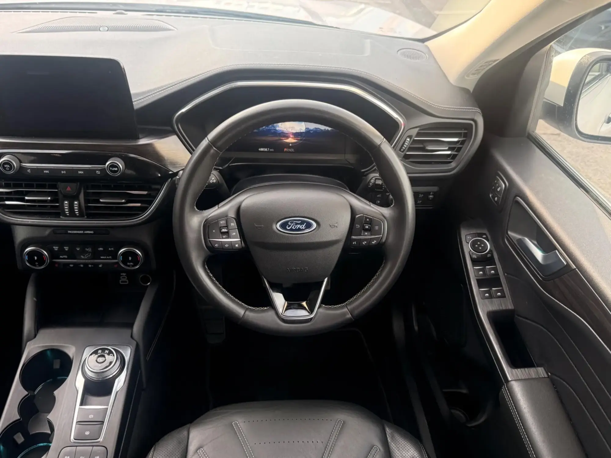 Ford Kuga Plug-In Hybrid Image 24
