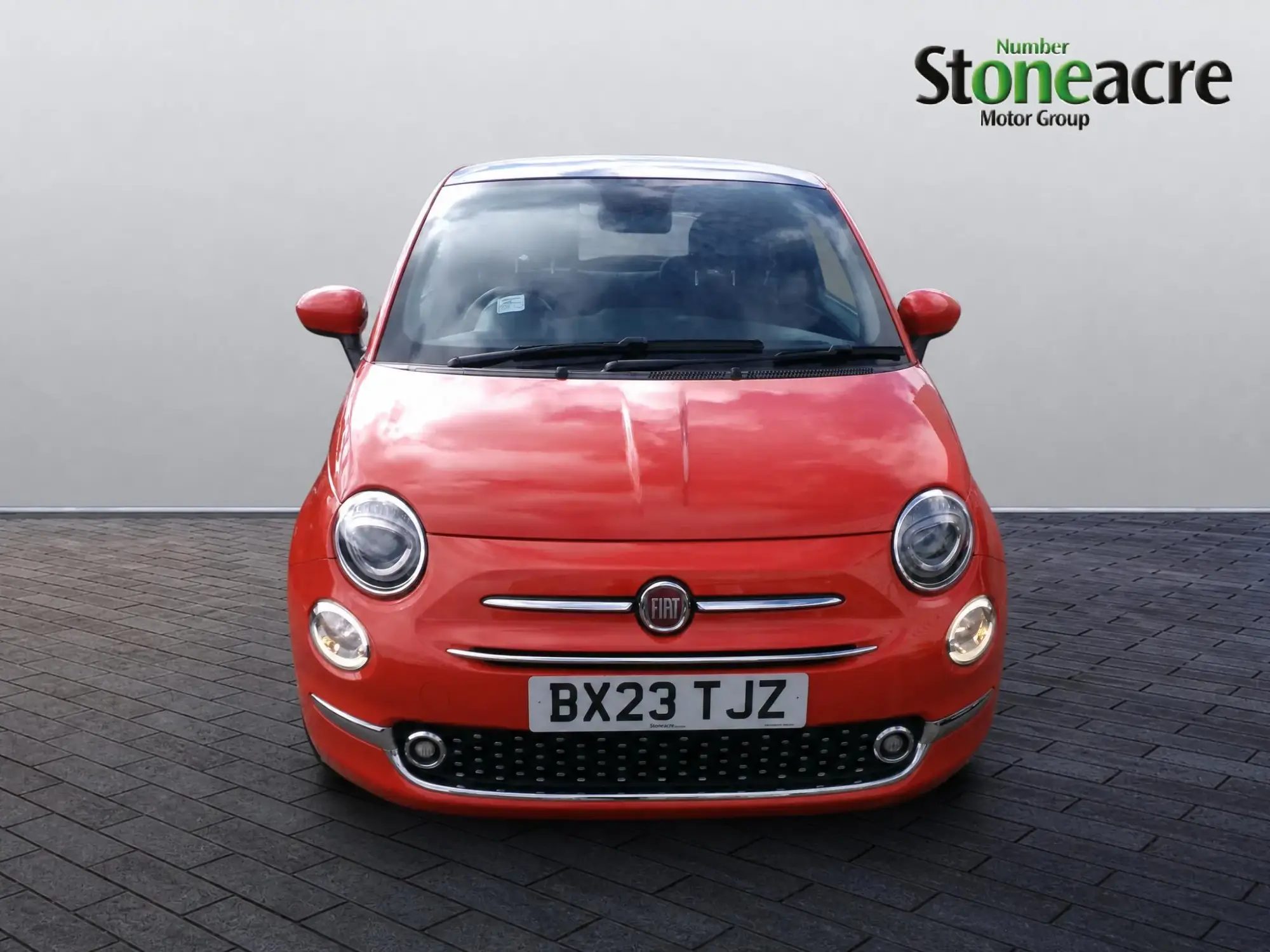 Fiat 500 Hybrid Image 2 Fiat 500 Hybrid Image 2