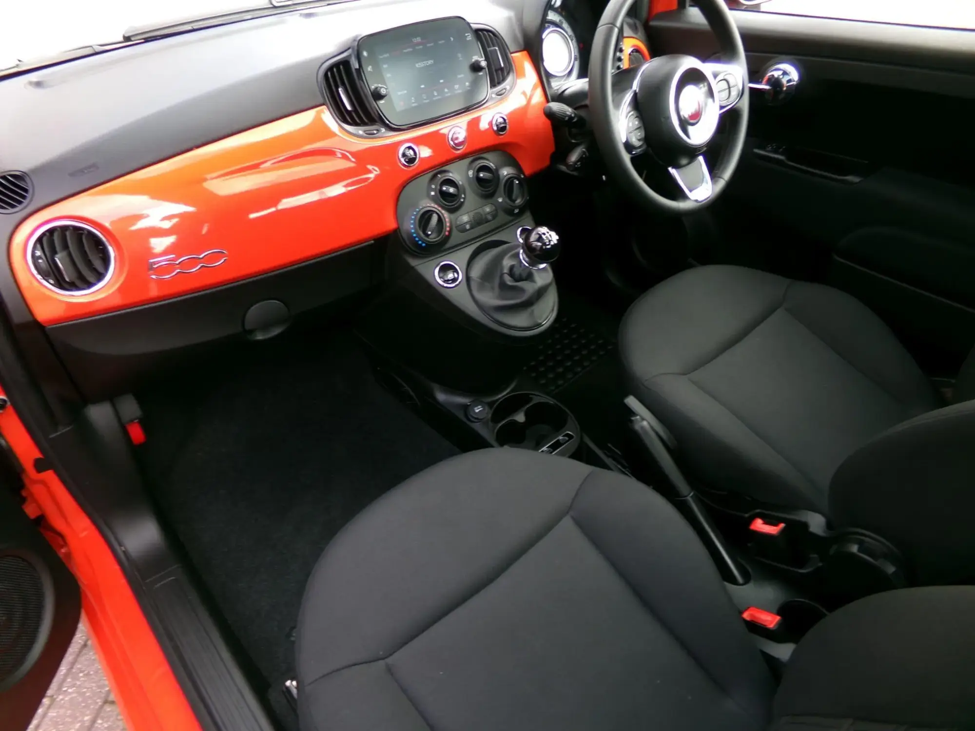 Fiat 500 Hybrid Image 10 Fiat 500 Hybrid Image 10