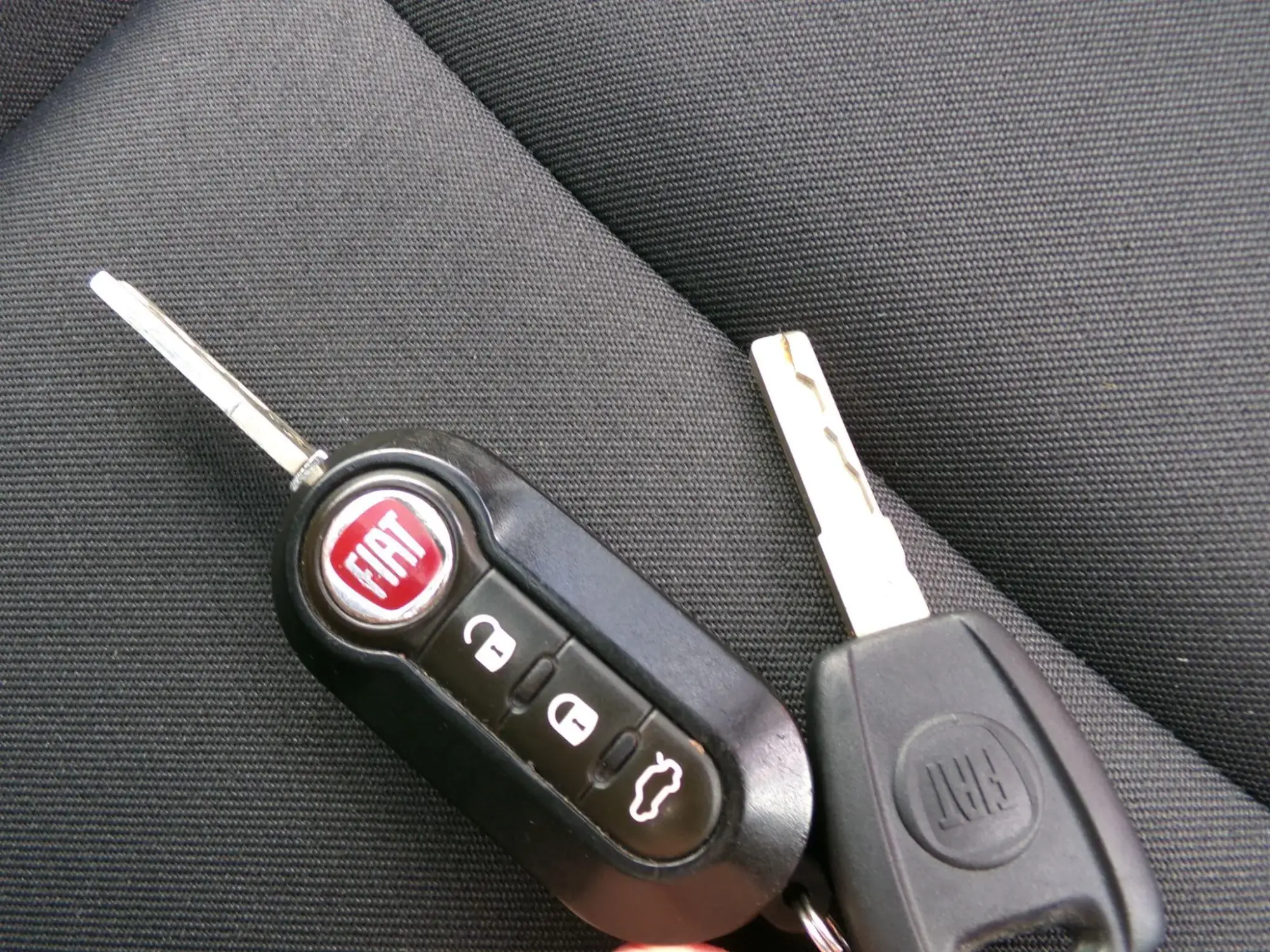 Fiat 500 Hybrid Image 15 Fiat 500 Hybrid Image 15