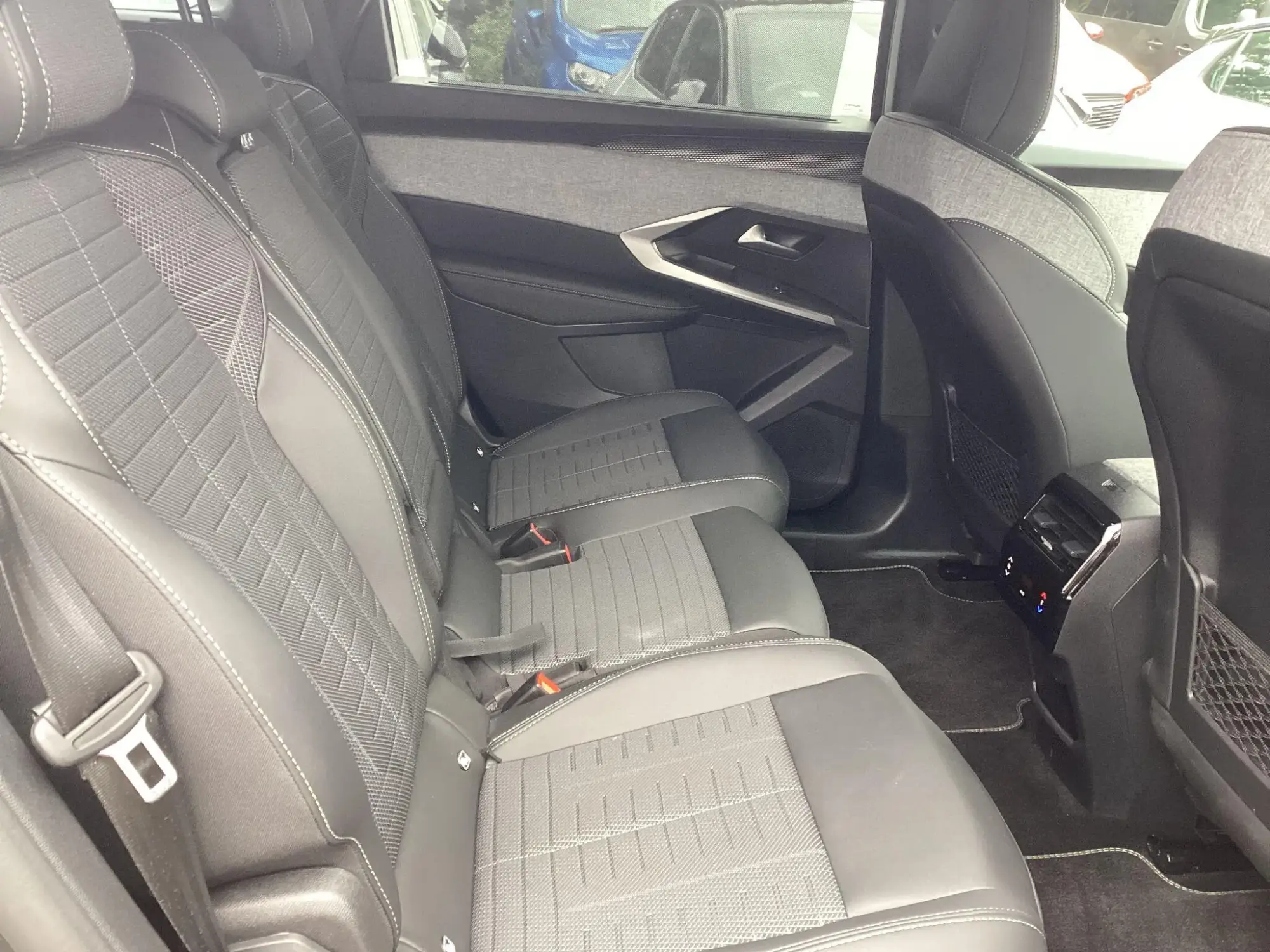 Peugeot E-5008 Image 20