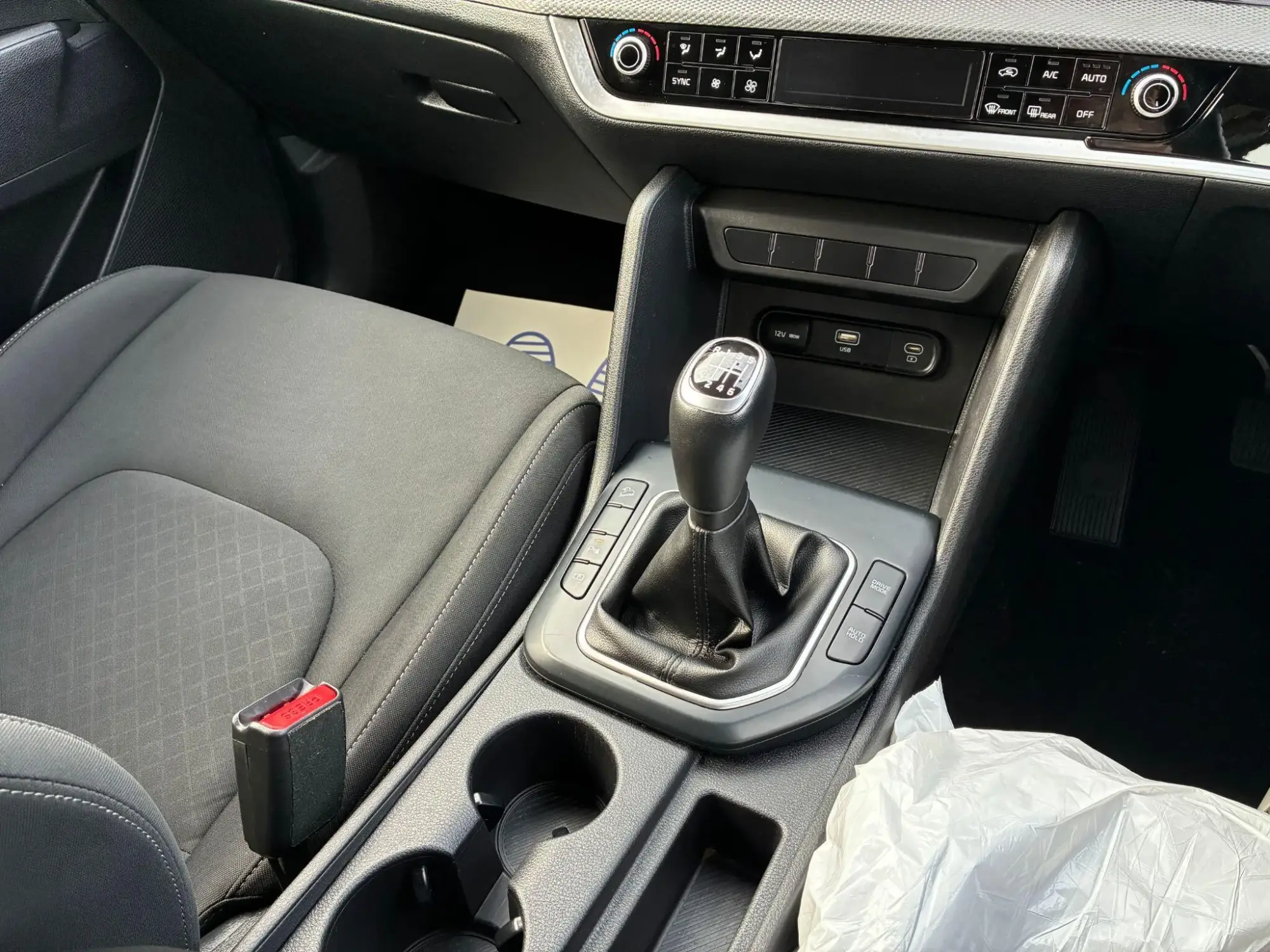 Kia Sportage Image 10