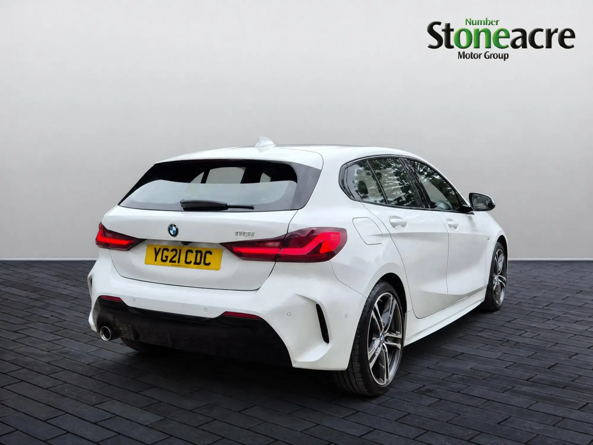 BMW 1 Series 1.5 118i M Sport (LCP) DCT Euro 6 (s/s) 5dr YG21CDC Image 3 BMW 1 Series 1.5 118i M Sport (LCP) DCT Euro 6 (s/s) 5dr YG21CDC Image 3