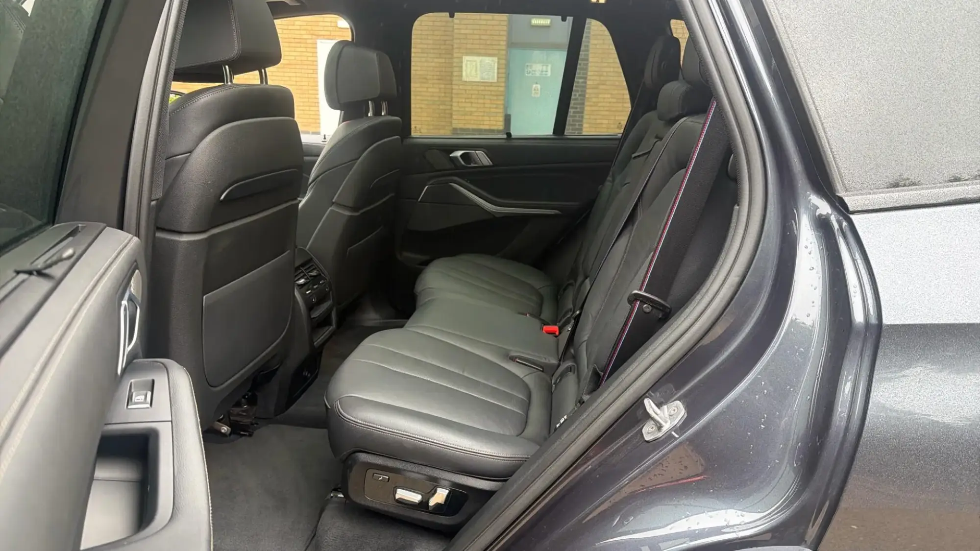 BMW X5 Image 26
