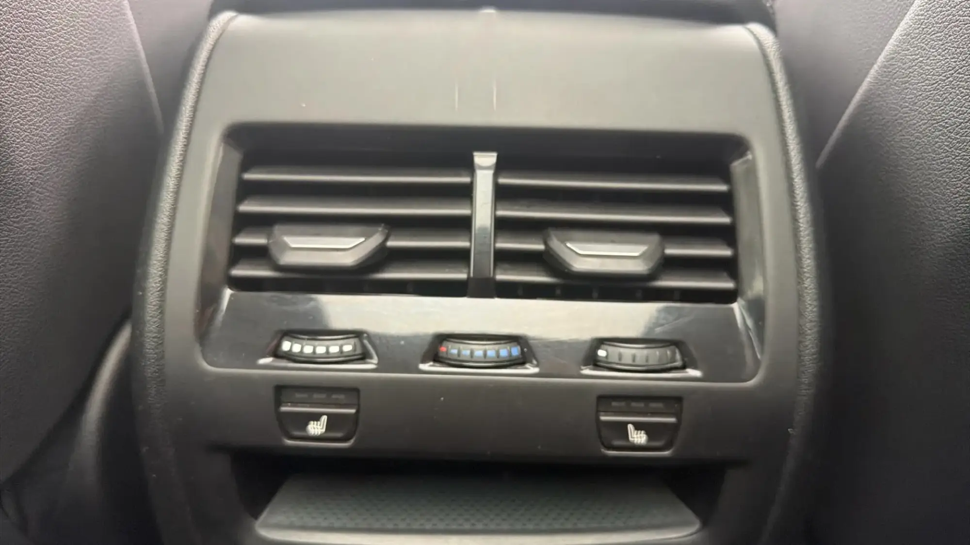 BMW X5 Image 51