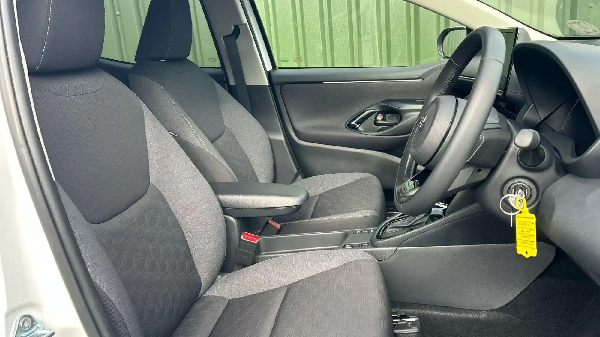Toyota Yaris Image 13