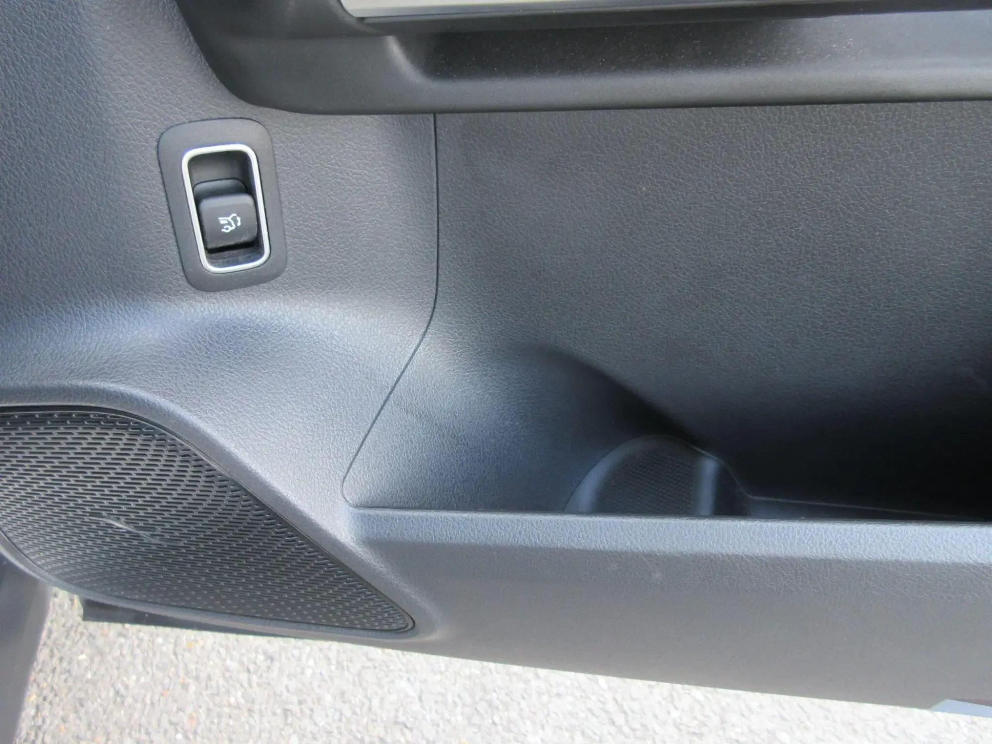Mercedes-Benz GLA Image 25