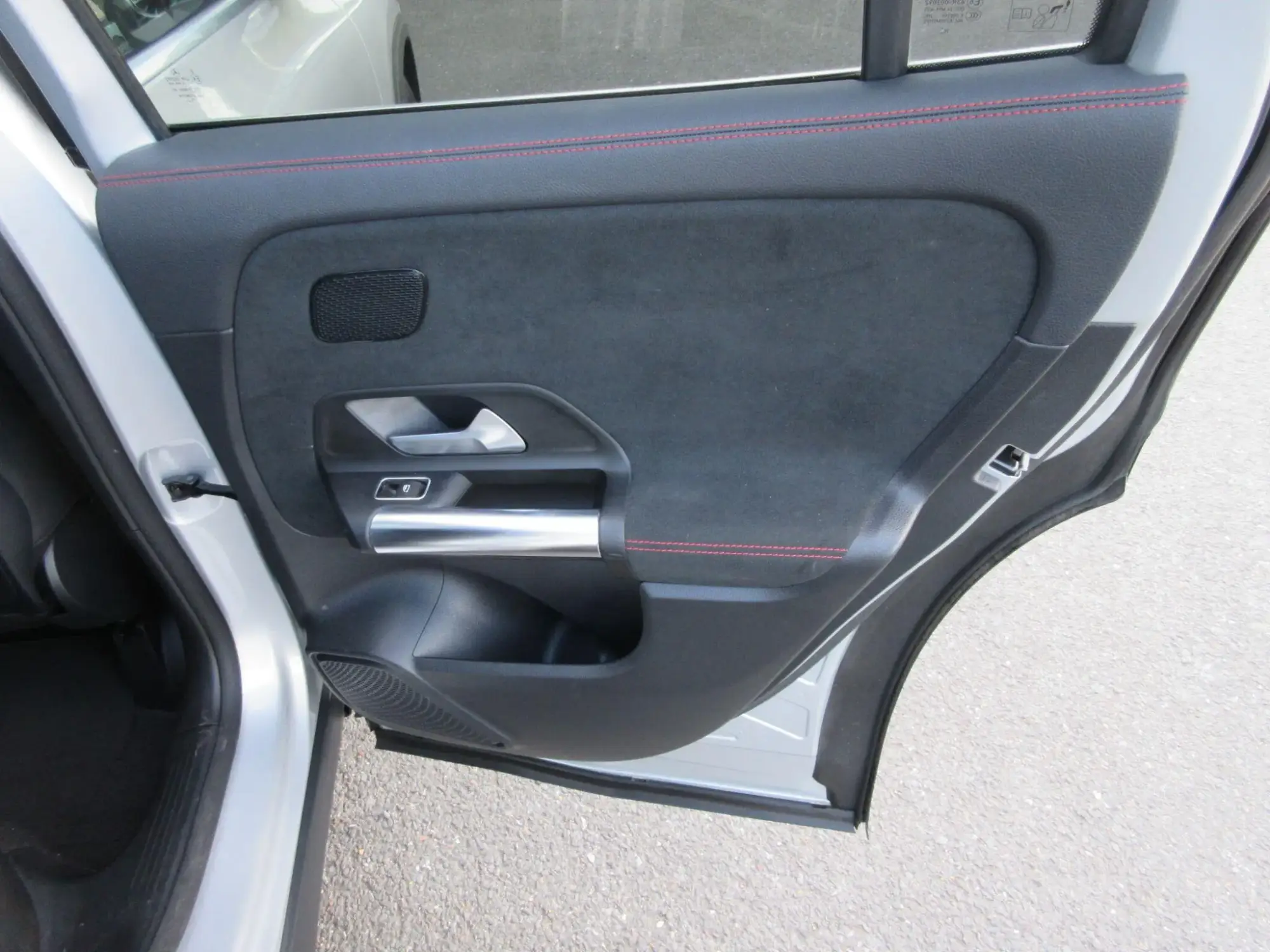 Mercedes-Benz GLA Image 44