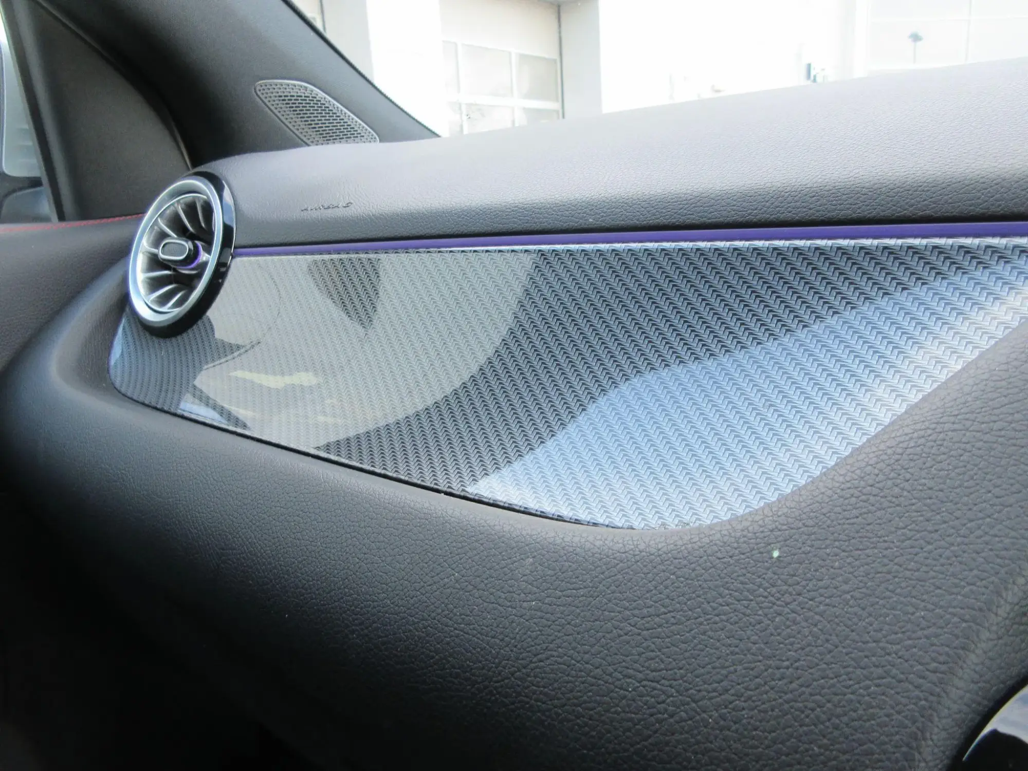 Mercedes-Benz GLA Image 80
