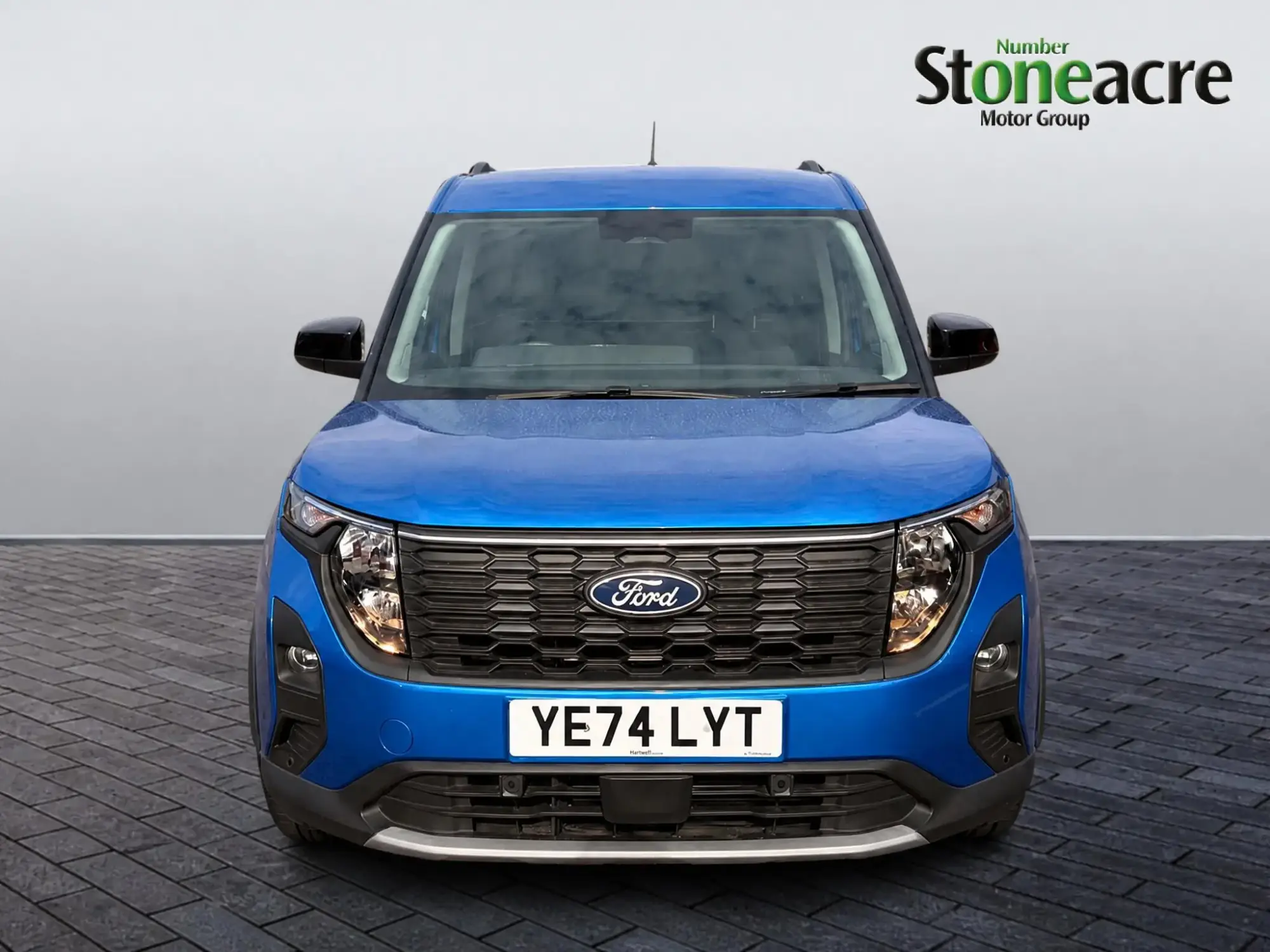Ford Transit Courier Image 8 Ford Transit Courier Image 8