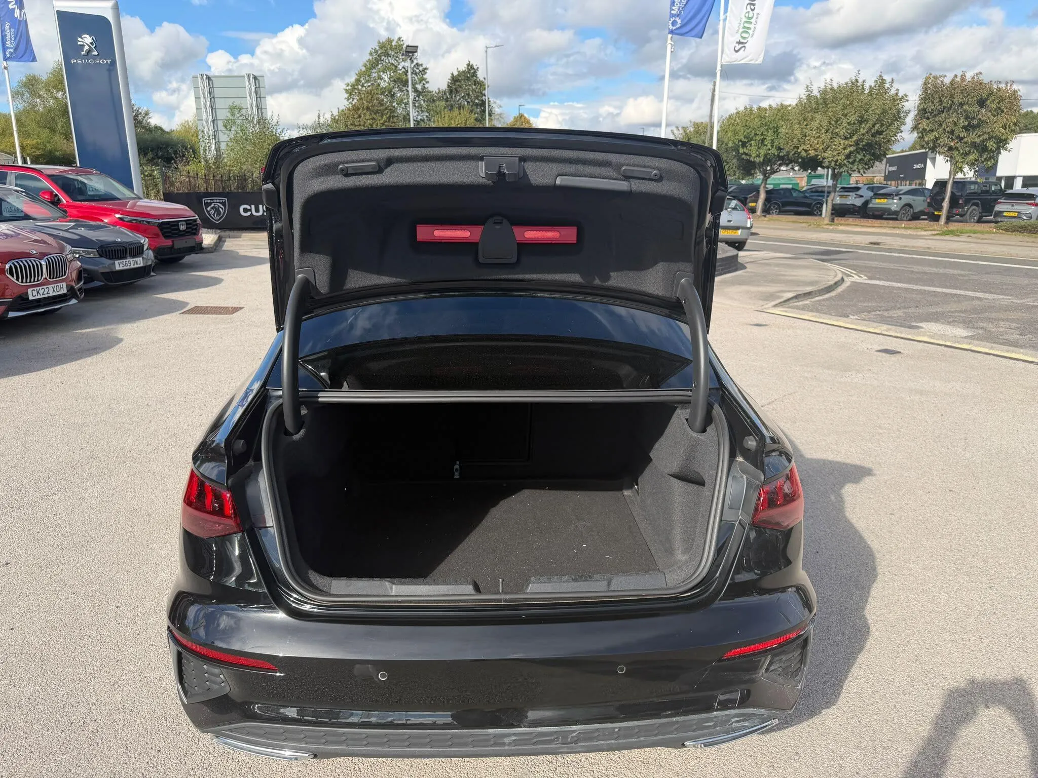 Audi A3 undefined 1.5 TFSI 35 S line Euro 6 (s/s) 4dr