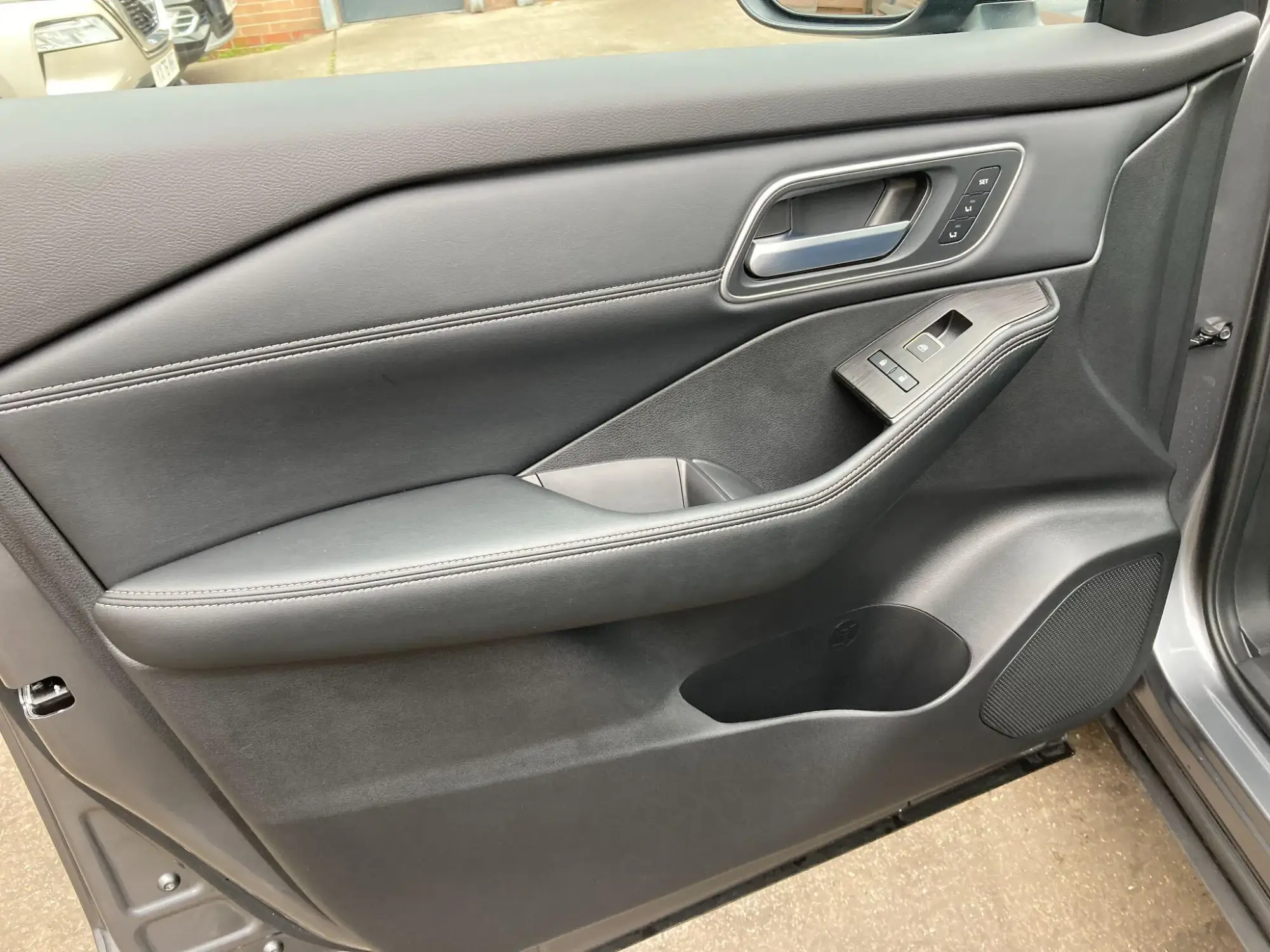 Nissan X-Trail Image 39 Nissan X-Trail Image 39