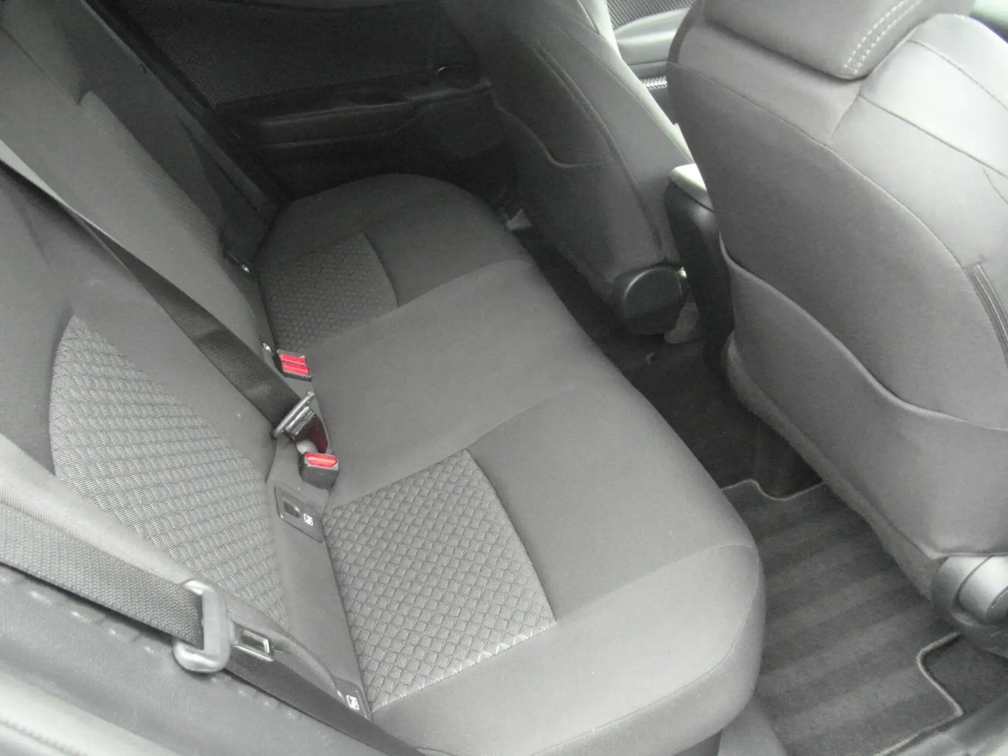 Toyota C-HR Hybrid Image 12