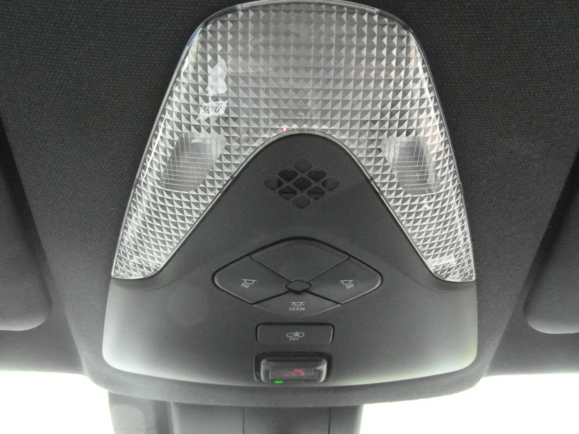 Toyota C-HR Hybrid Image 23
