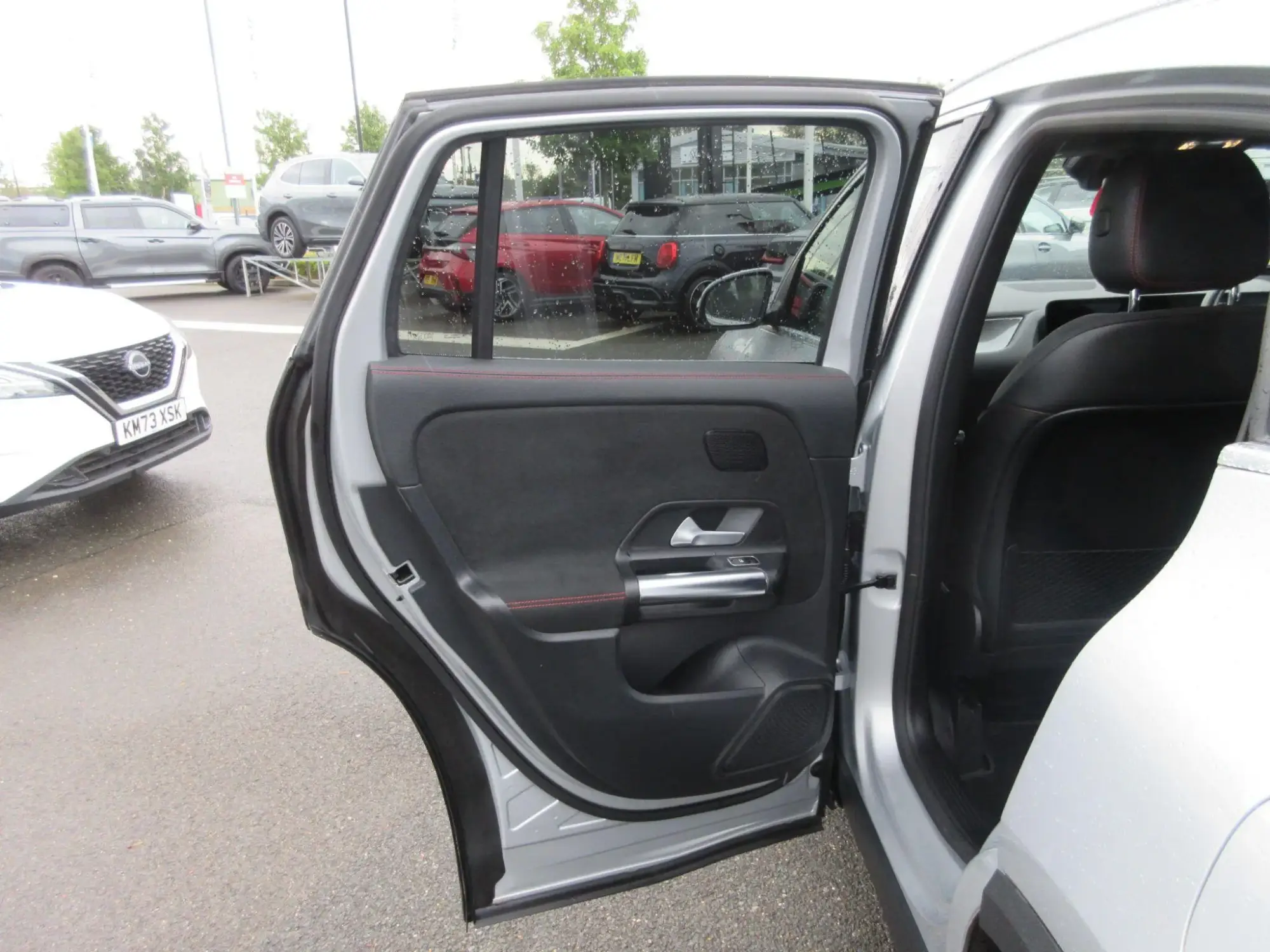 Mercedes-Benz GLA Image 51