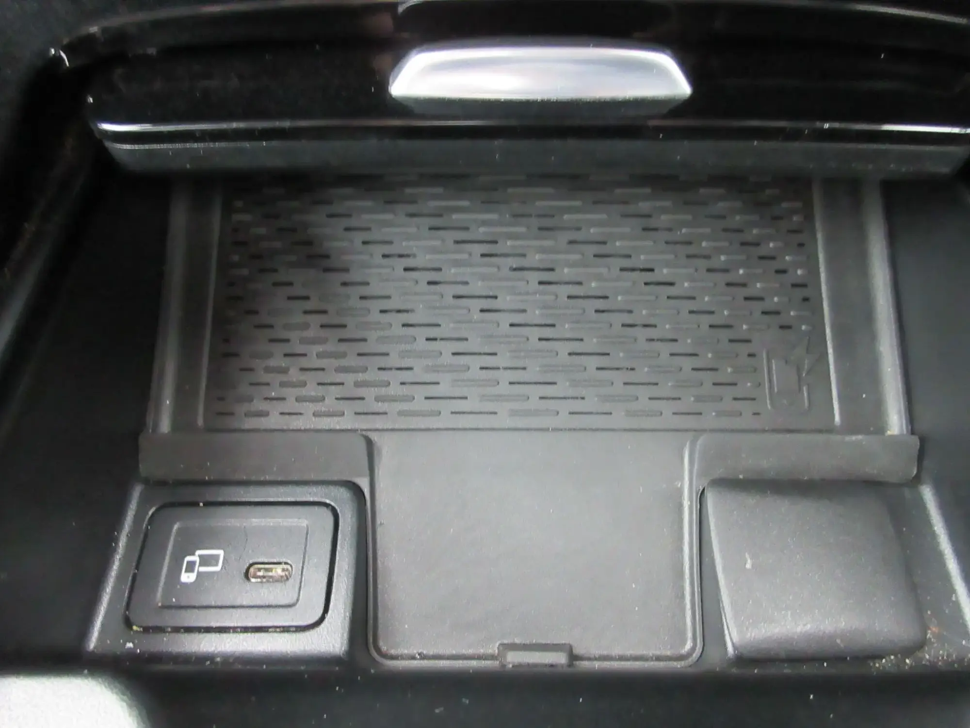 Mercedes-Benz GLA Image 74