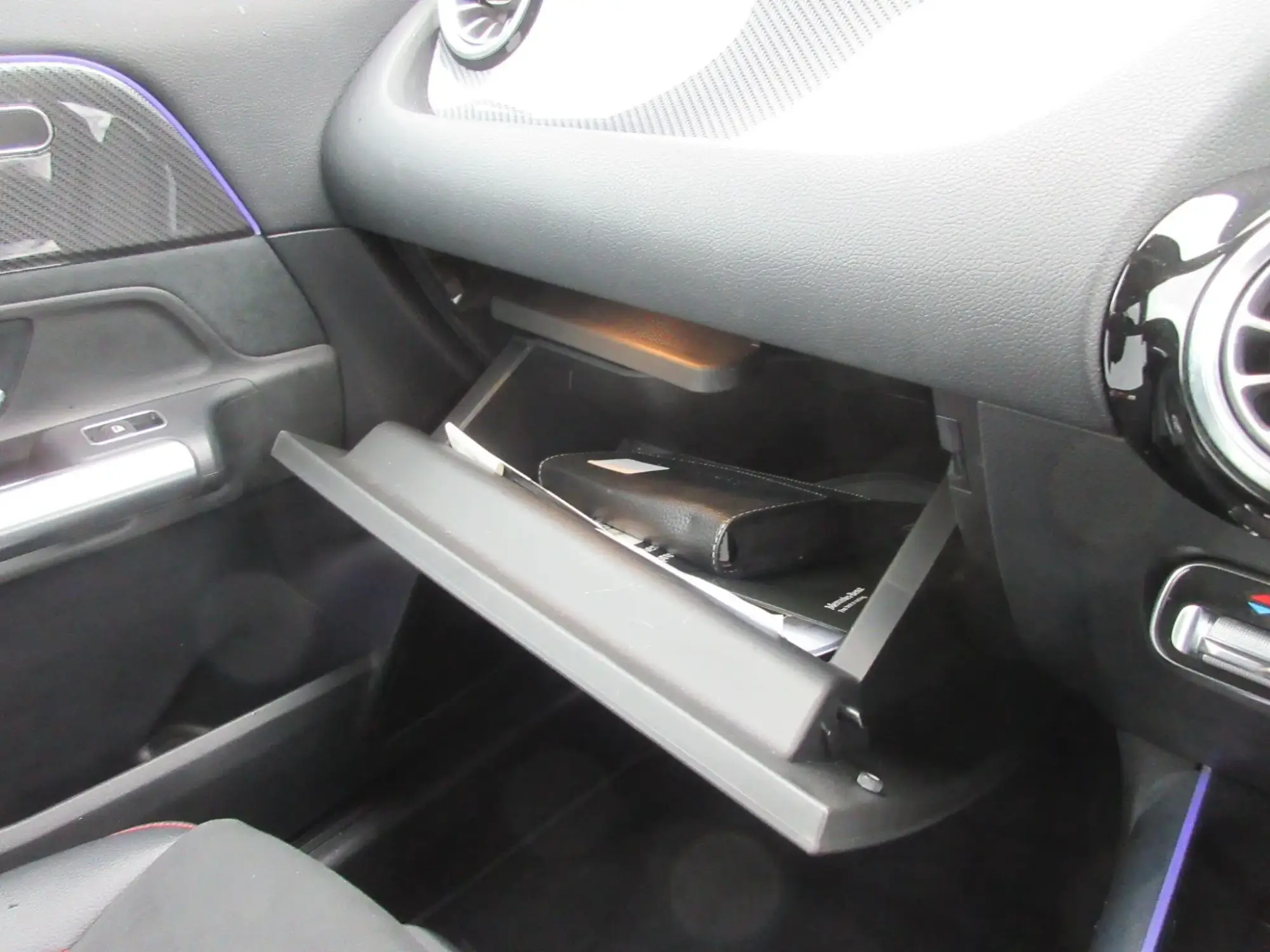 Mercedes-Benz GLA Image 81