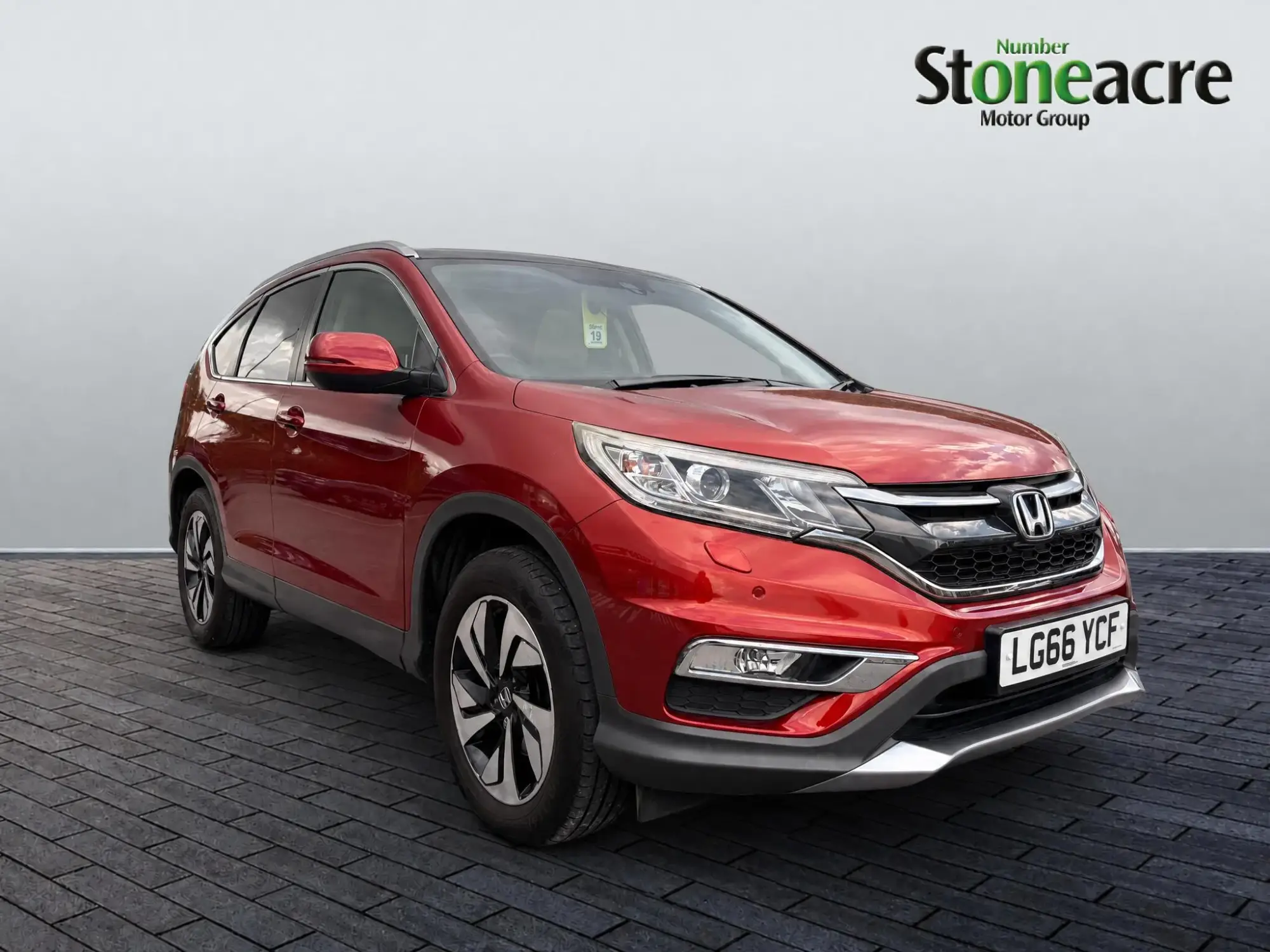 Honda CR-V 1.6 i-DTEC EX SUV 5dr Diesel Manual 4WD Euro 6 (s/s) (160 ps) LG66YCF Image 1