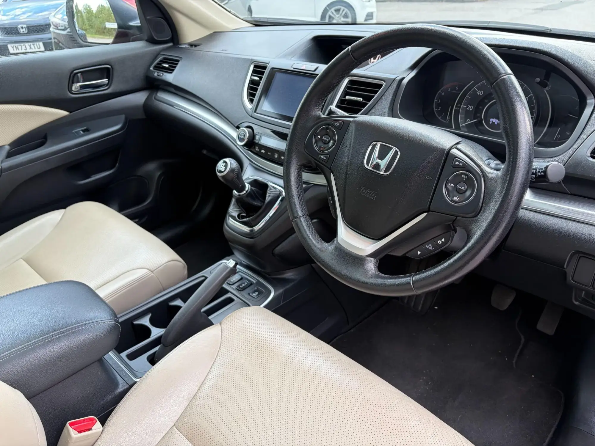 Honda CR-V Image 9 Honda CR-V Image 9
