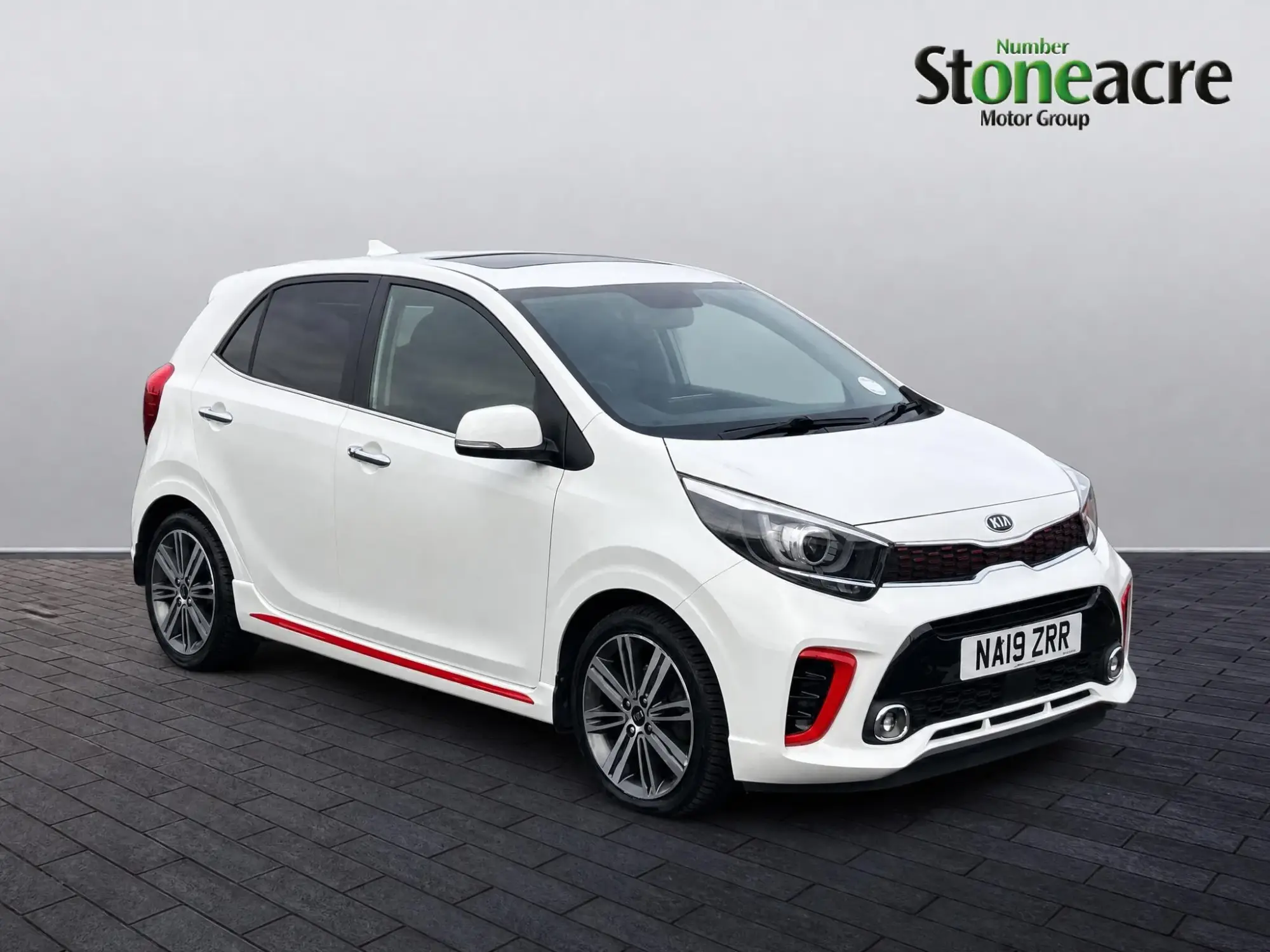 Kia Picanto Image 1