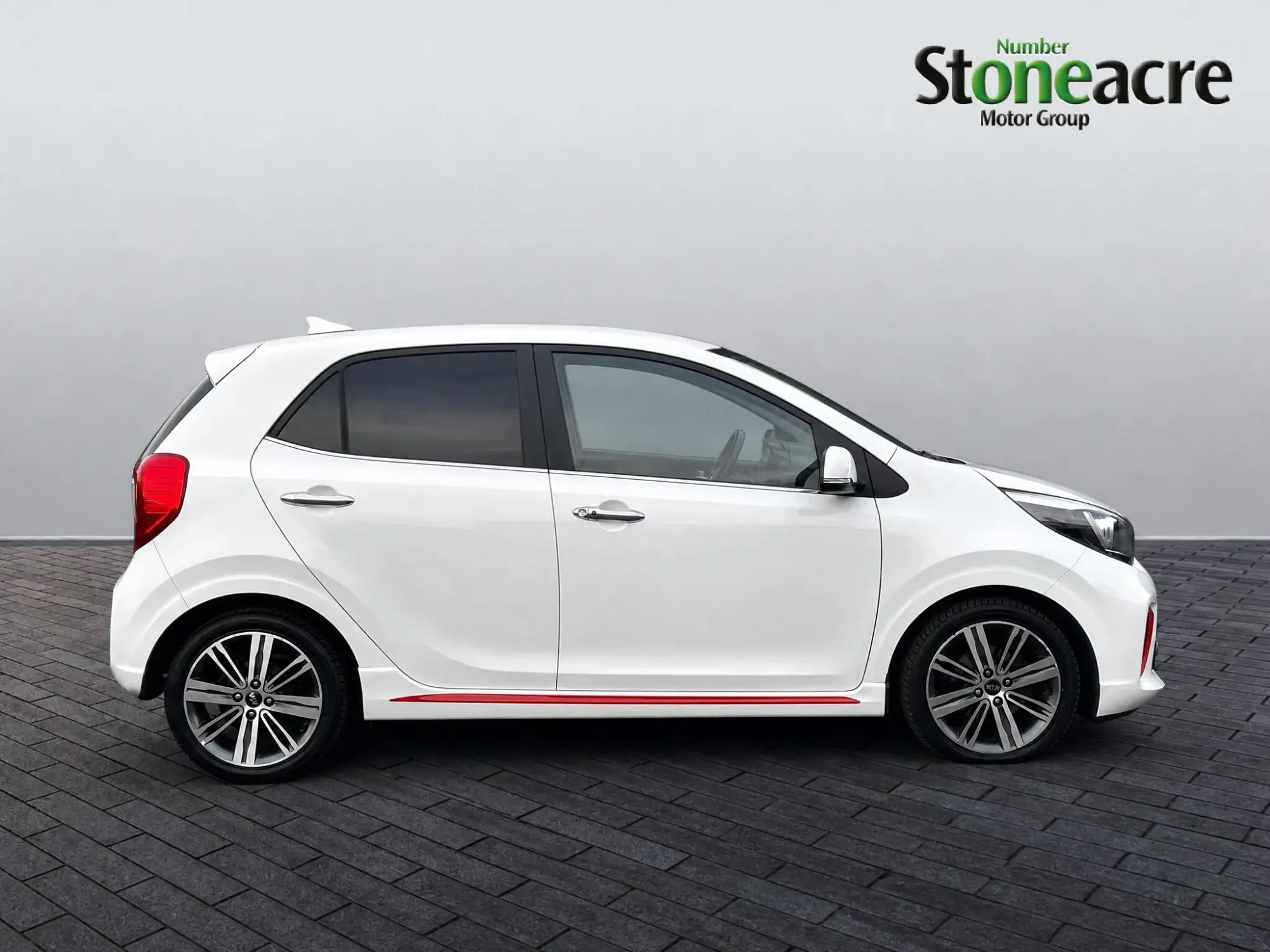 Kia Picanto Image 2