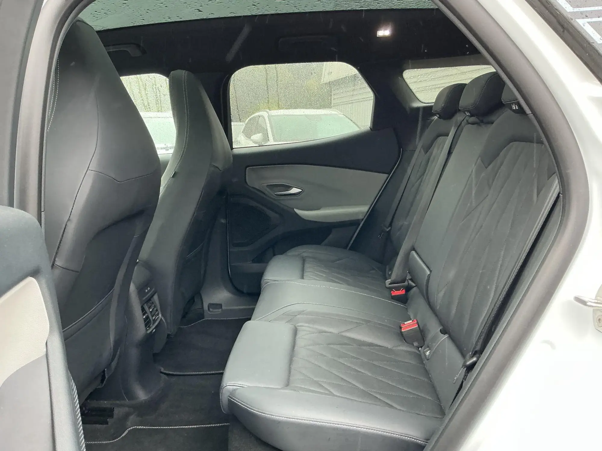 Ford Explorer Image 12 Ford Explorer Image 12