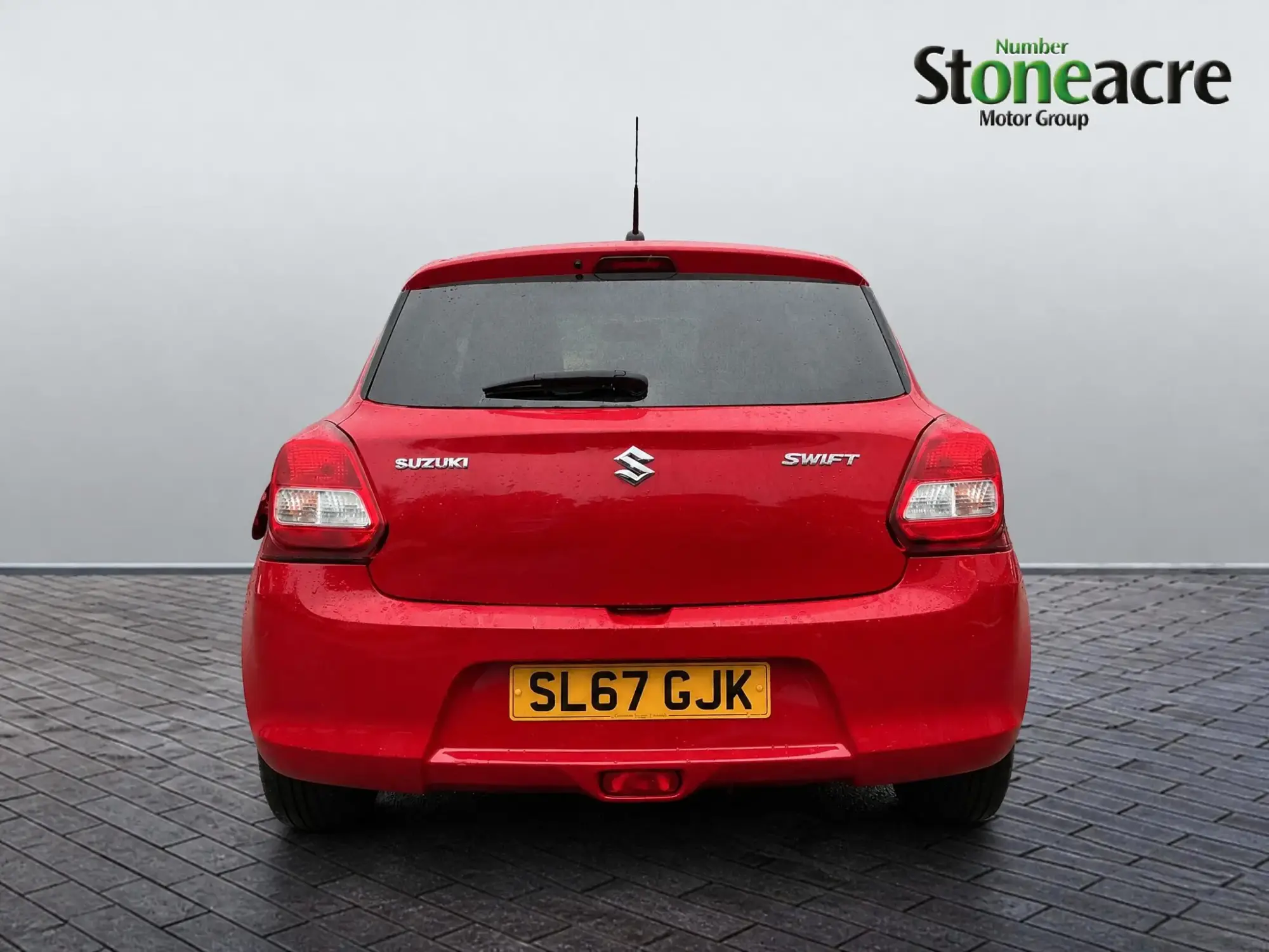 Suzuki Swift Image 6
