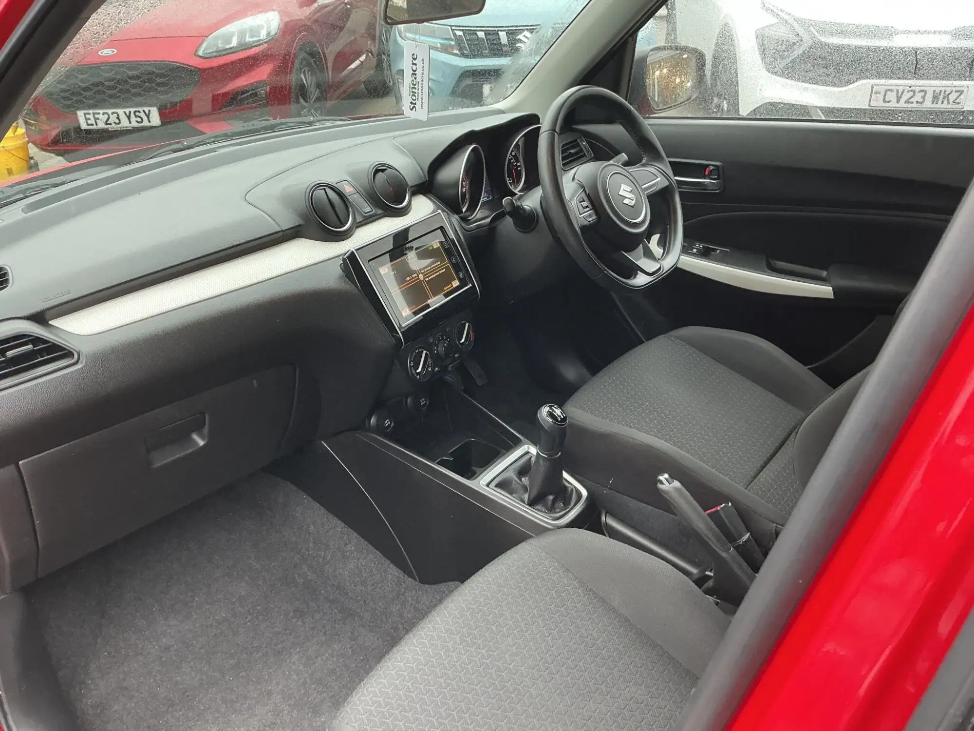 Suzuki Swift Image 9