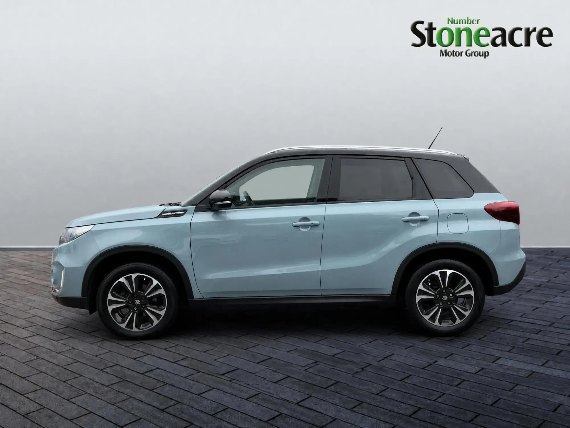 Suzuki Vitara Image 5