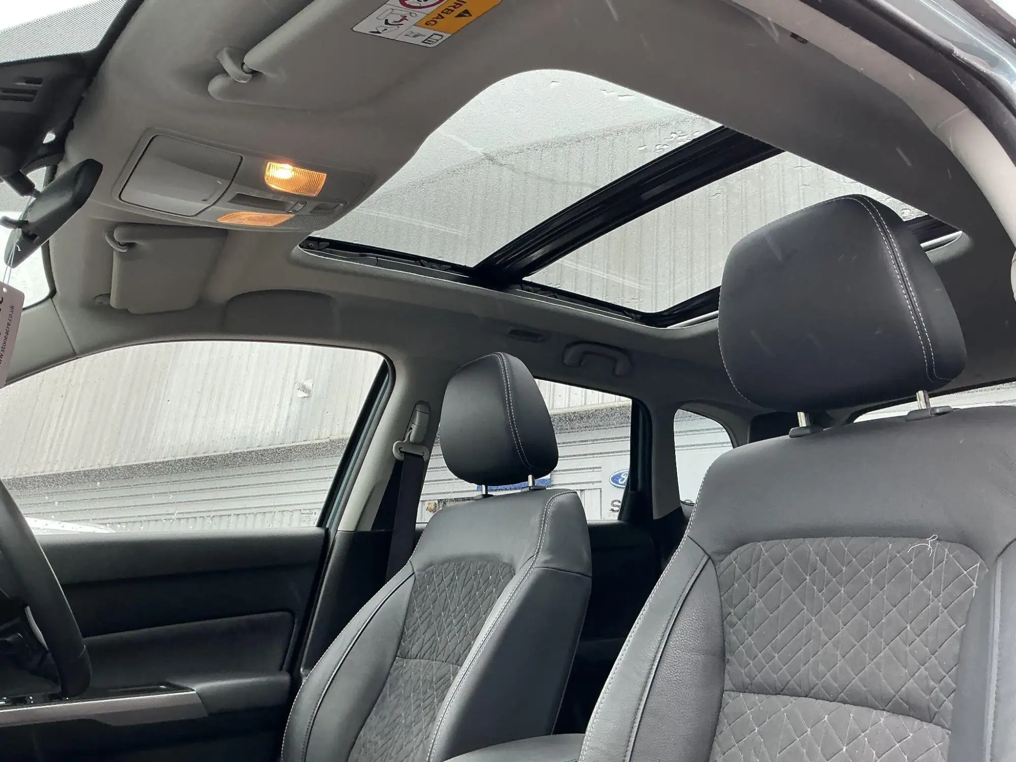 Suzuki Vitara Image 24