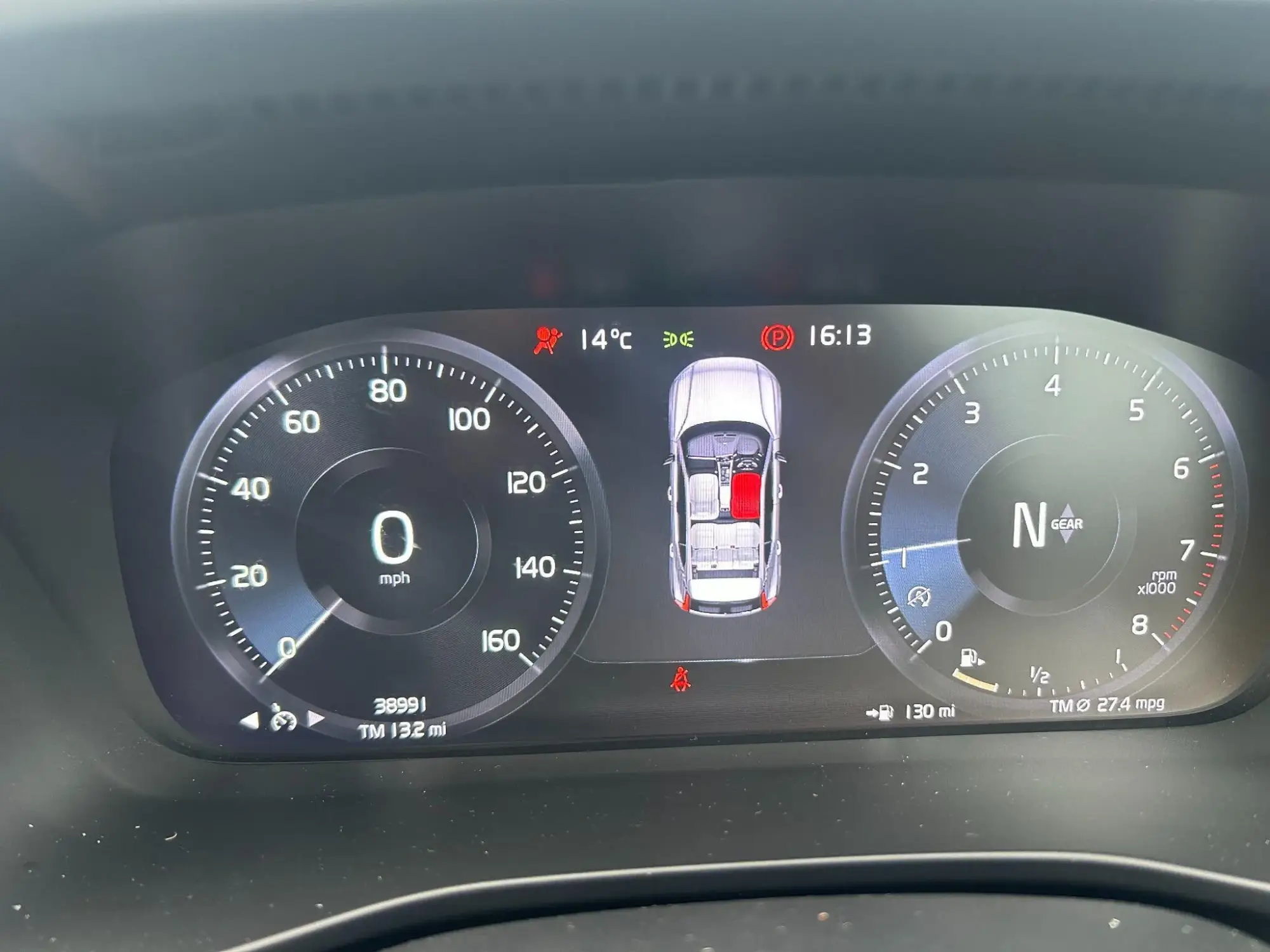 Volvo XC40 Image 21