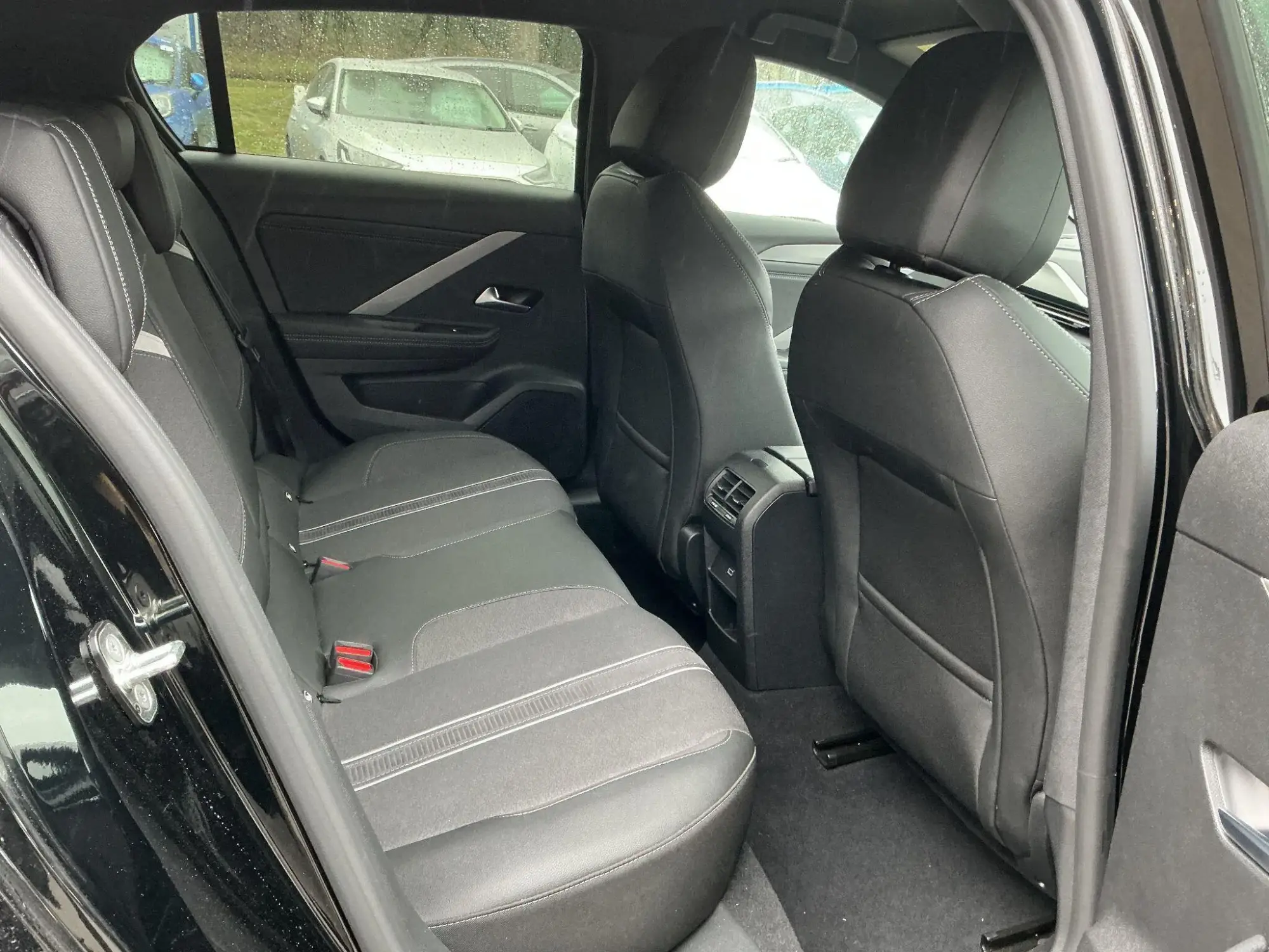 Vauxhall Astra Image 12