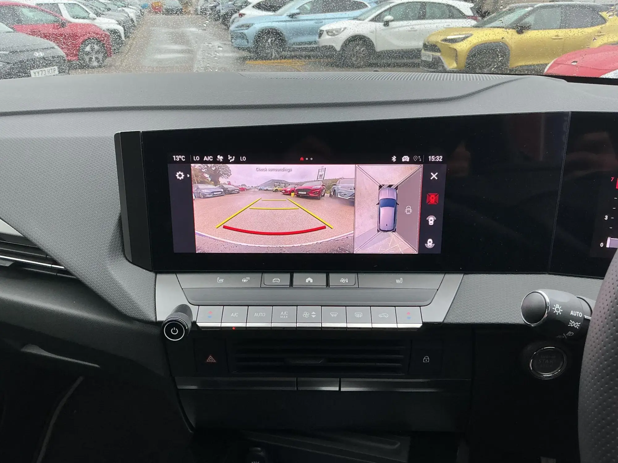 Vauxhall Astra Image 16