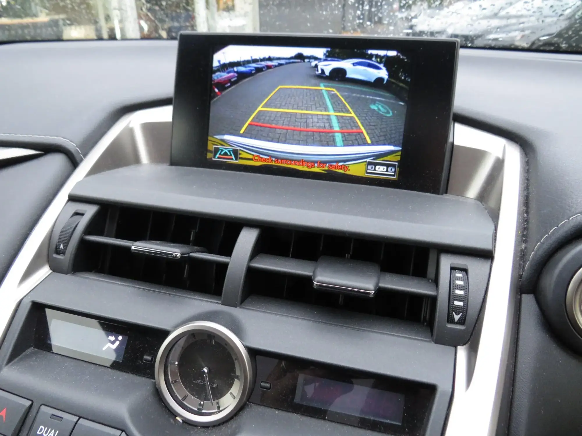 Lexus NX Self-Charging Hybrid Image 16 Lexus NX Self-Charging Hybrid Image 16