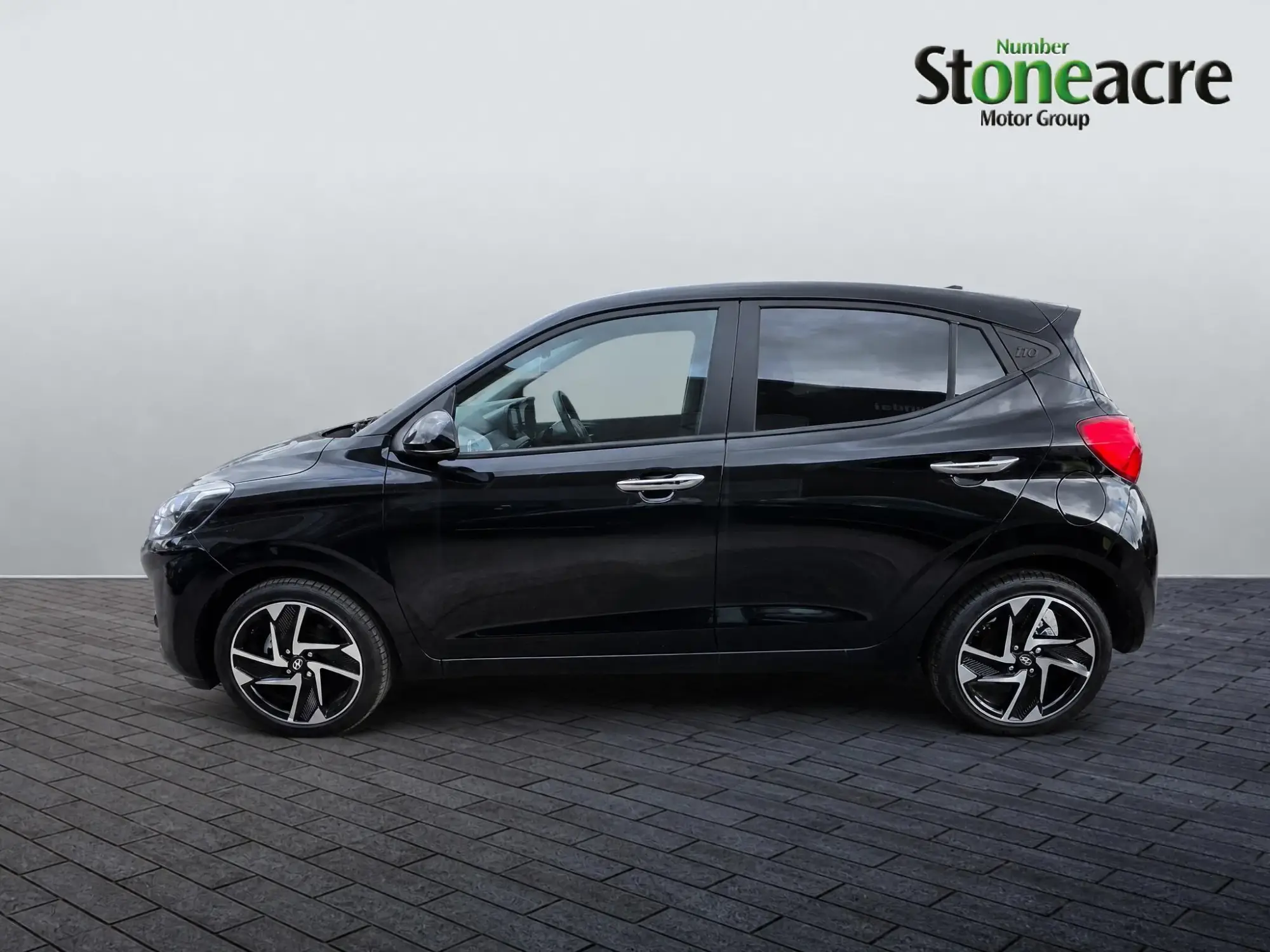 Hyundai i10 Image 5 Hyundai i10 Image 5