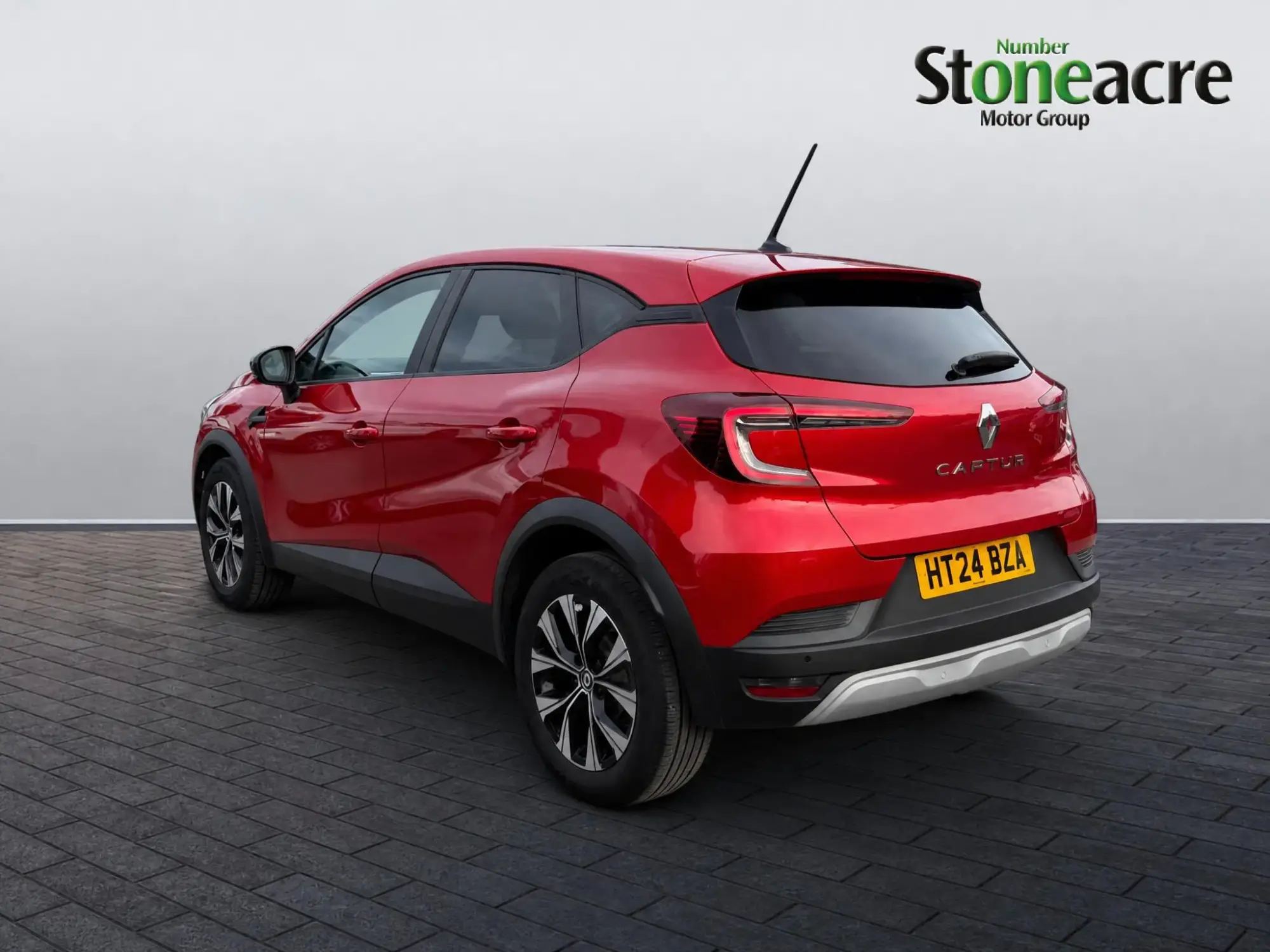 Renault Captur Image 4 Renault Captur Image 4