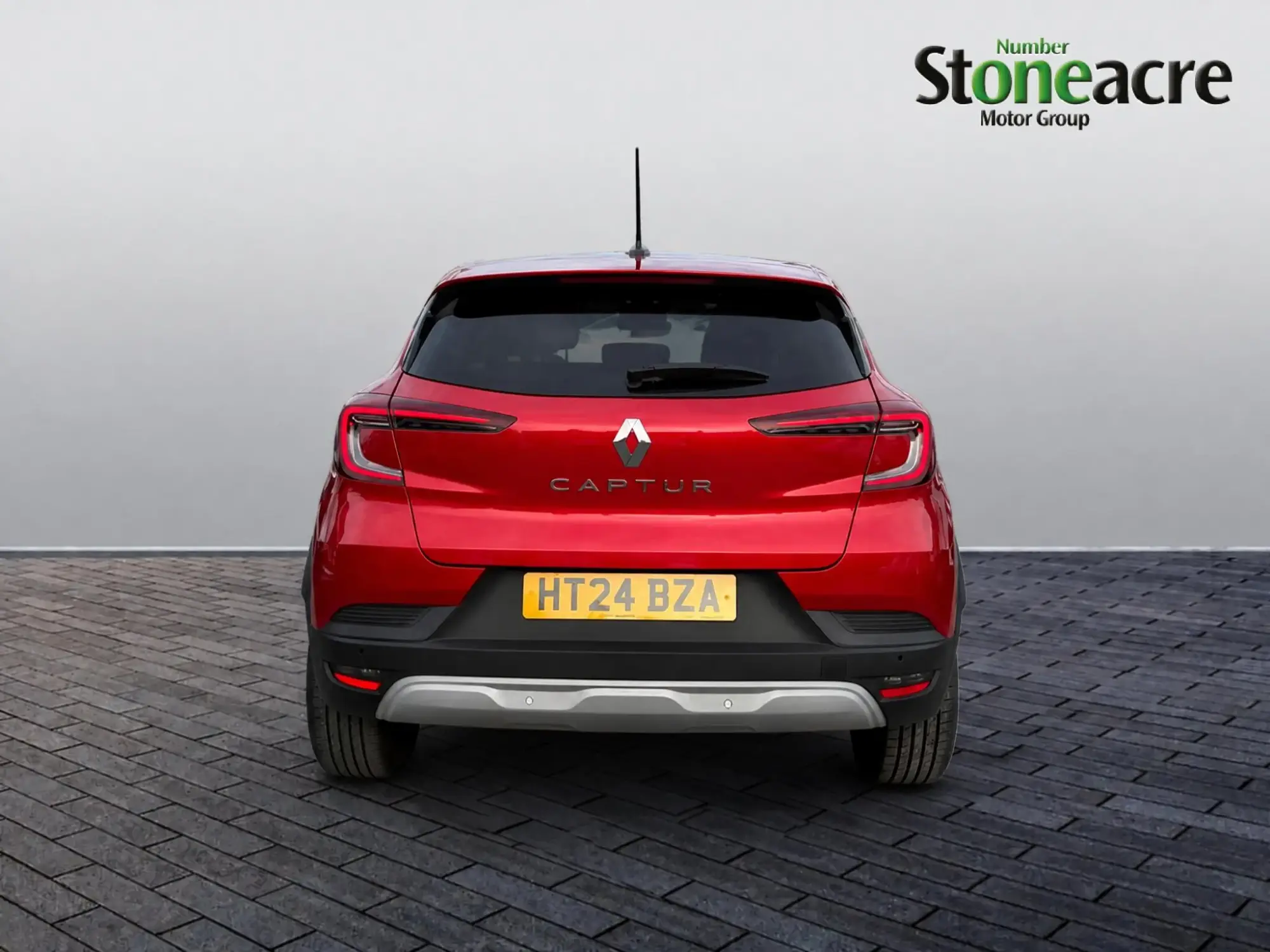 Renault Captur Image 6 Renault Captur Image 6
