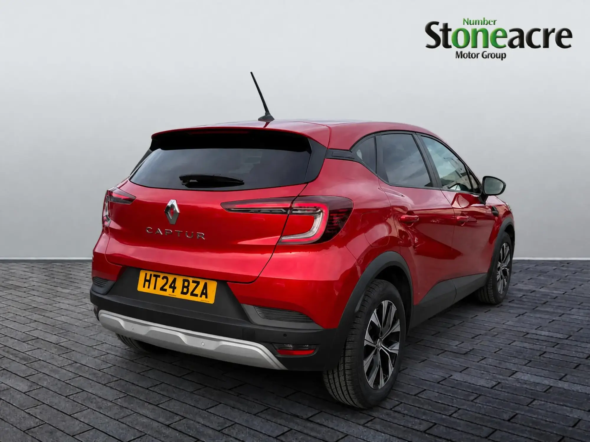 Renault Captur Image 8 Renault Captur Image 8