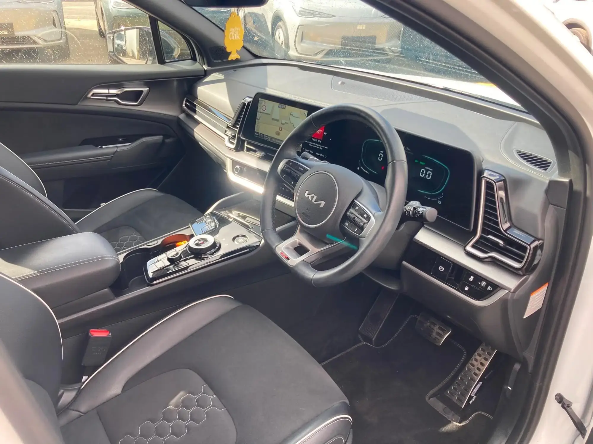 Kia Sportage Plug-In Hybrid Image 25